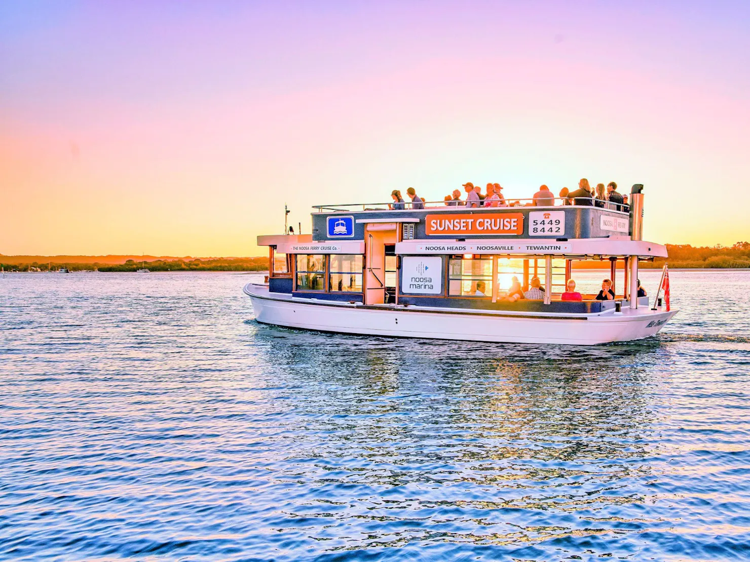 Noosa Ferry Sunset