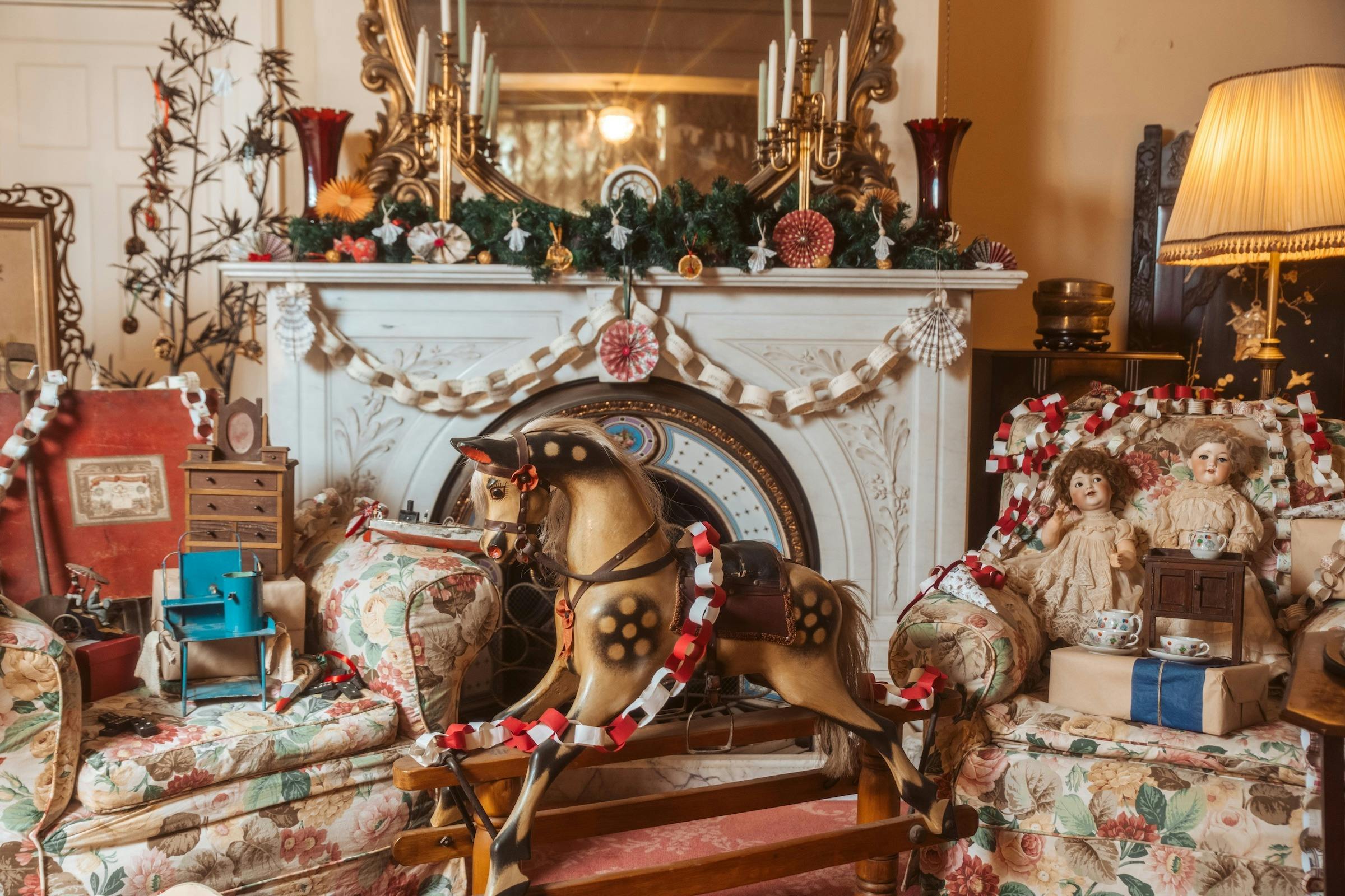 Como House of Discovery: Seasons Greetings