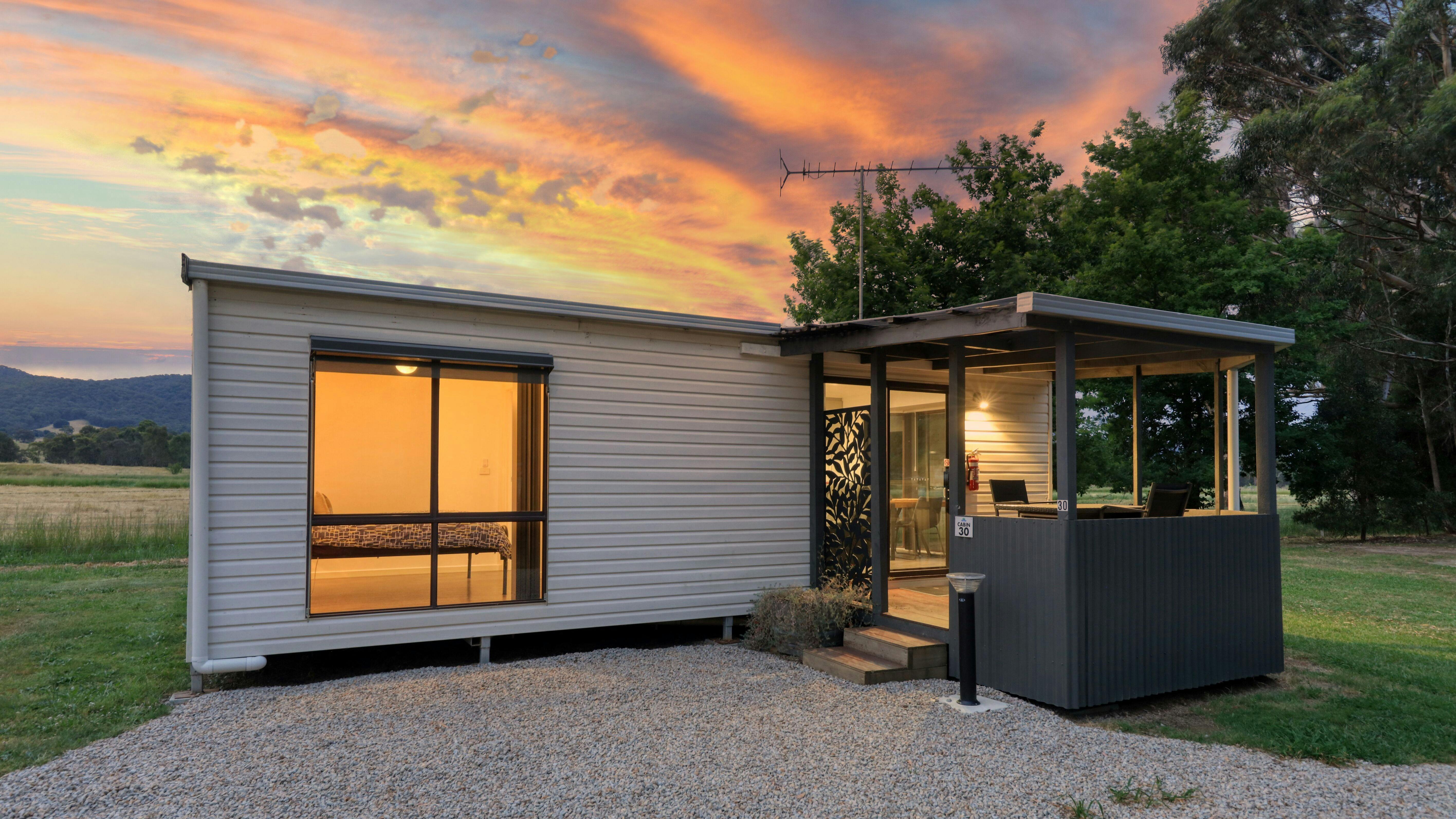 Deluxe Cabin - 1 bedroom - exterior