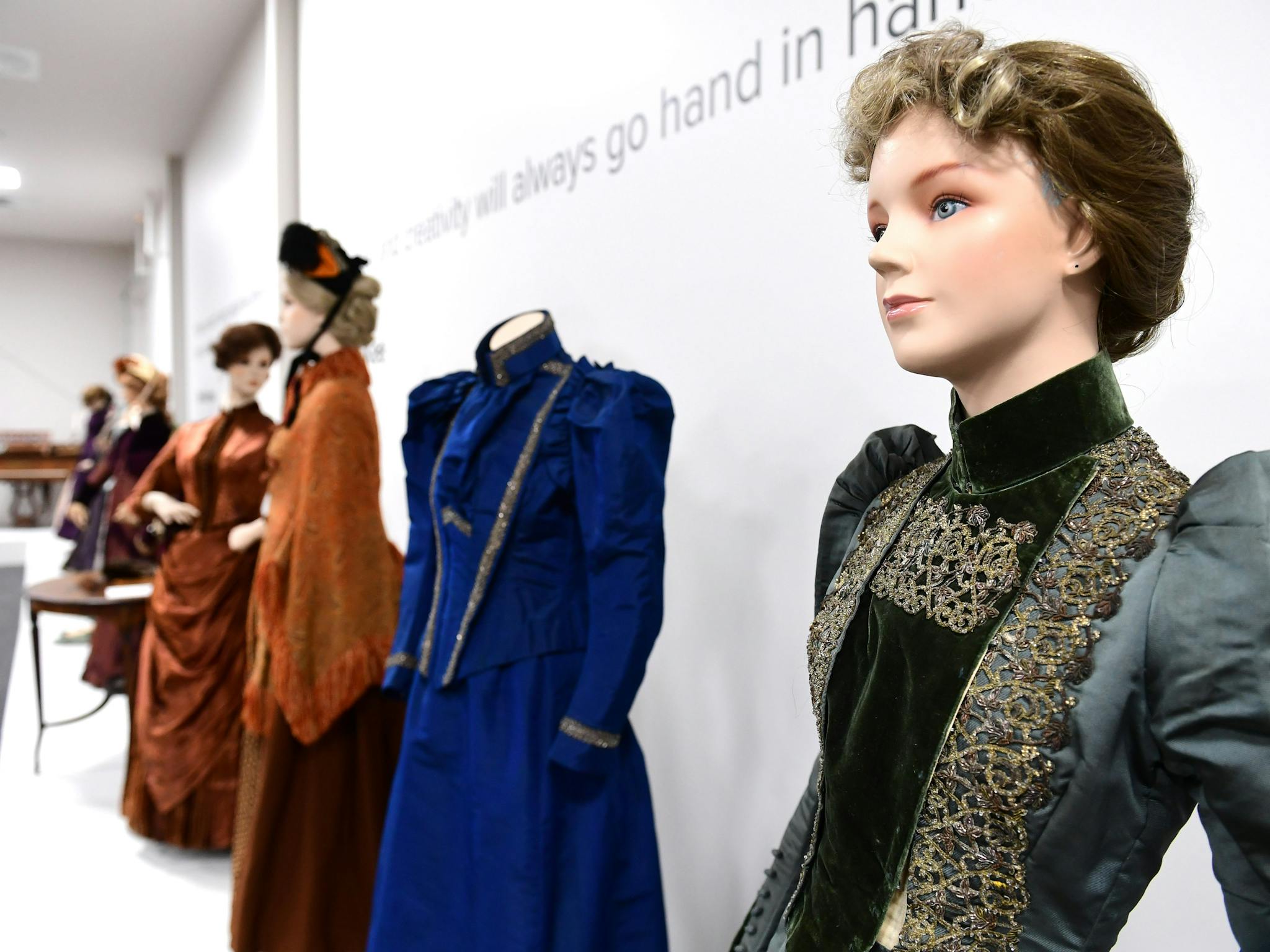 Loel Thomson Costume Collection