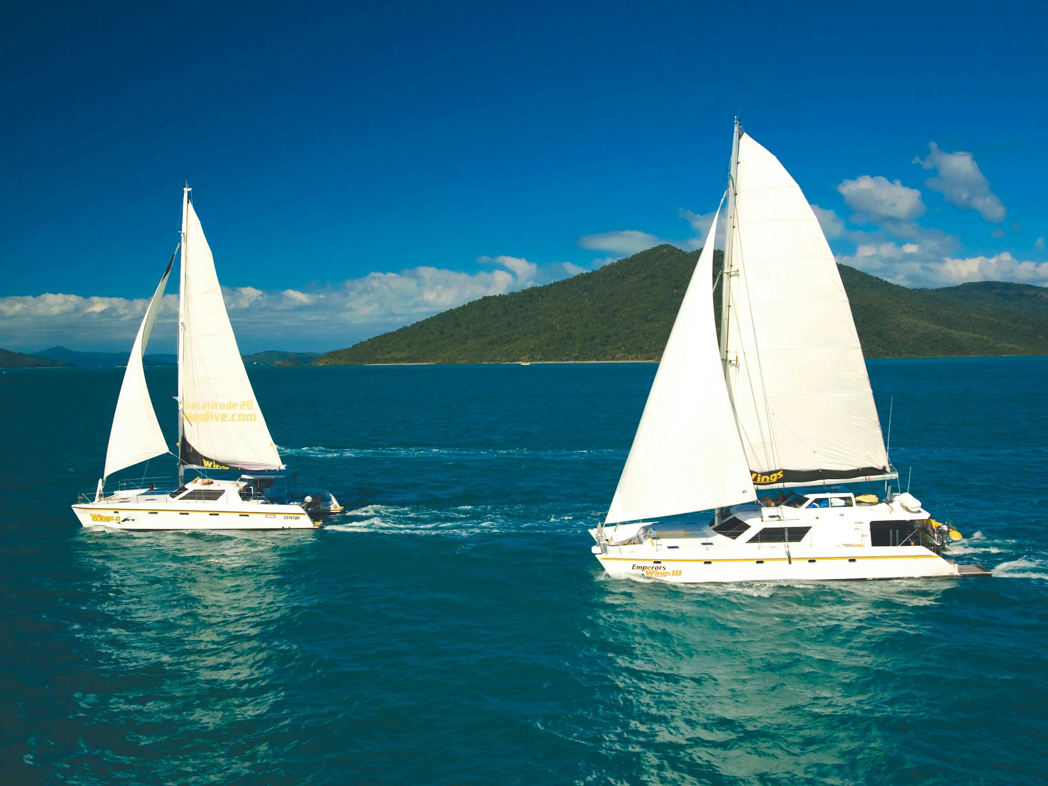 catamaran sailing around australia