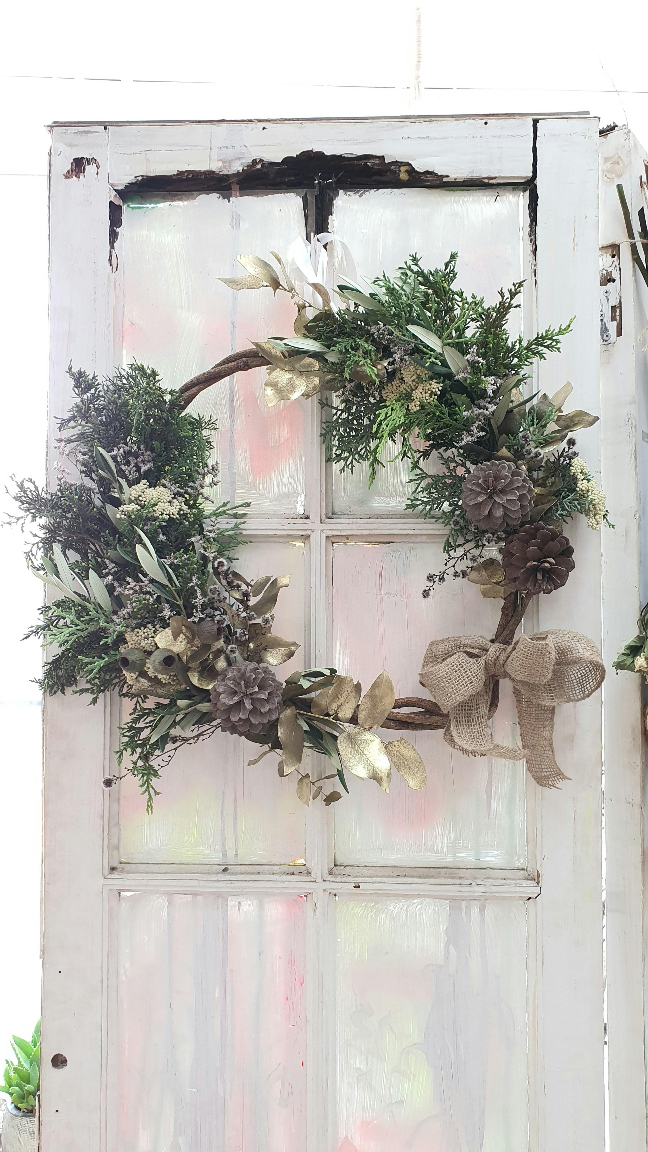 Fresh Flower Christmas Wreath-Making Workshop