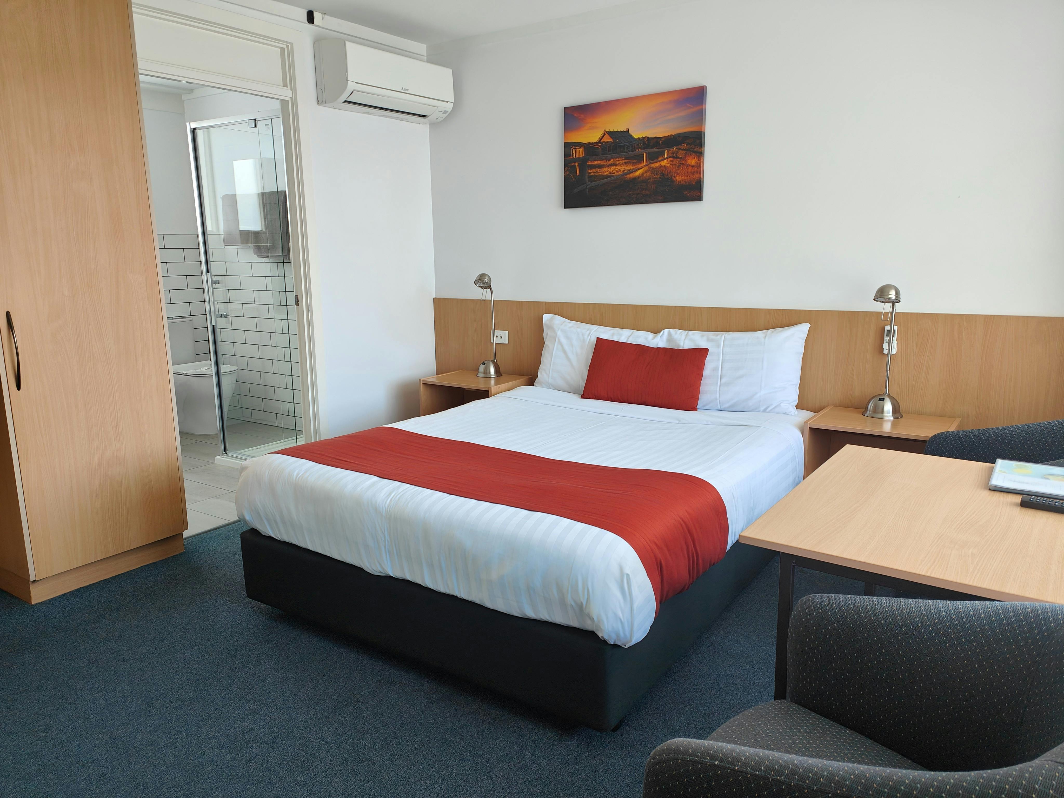 Motel Unit