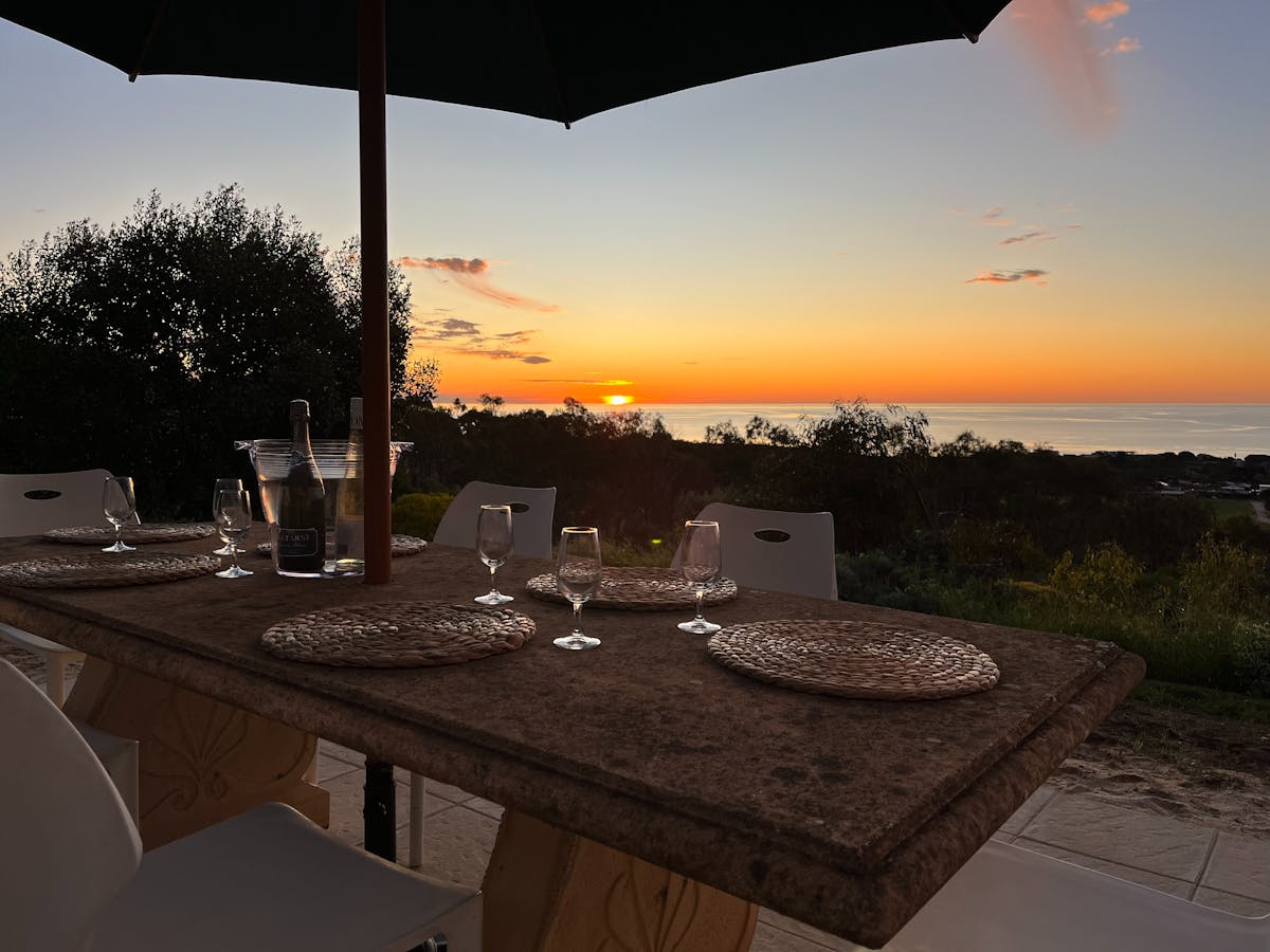 sunset dinner at Currolga Cottage