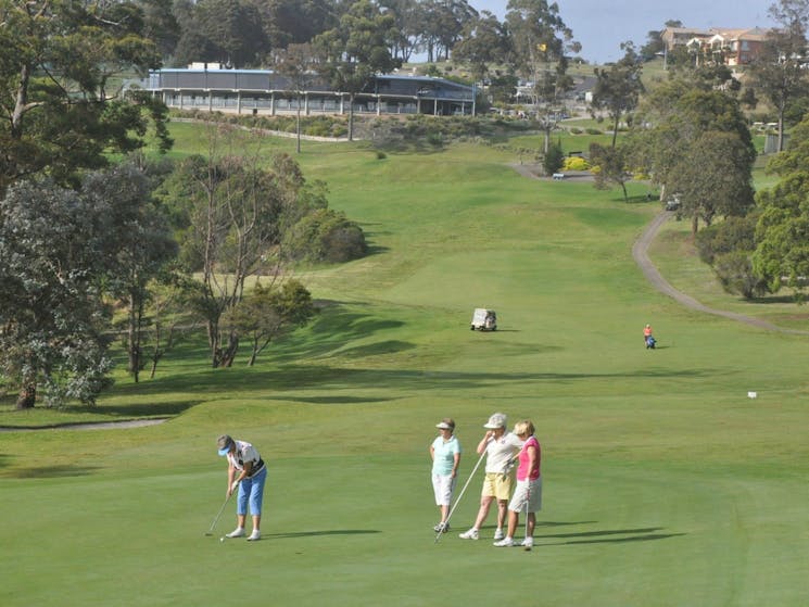 Tura Beach Country Club NSW Holidays & Things to Do