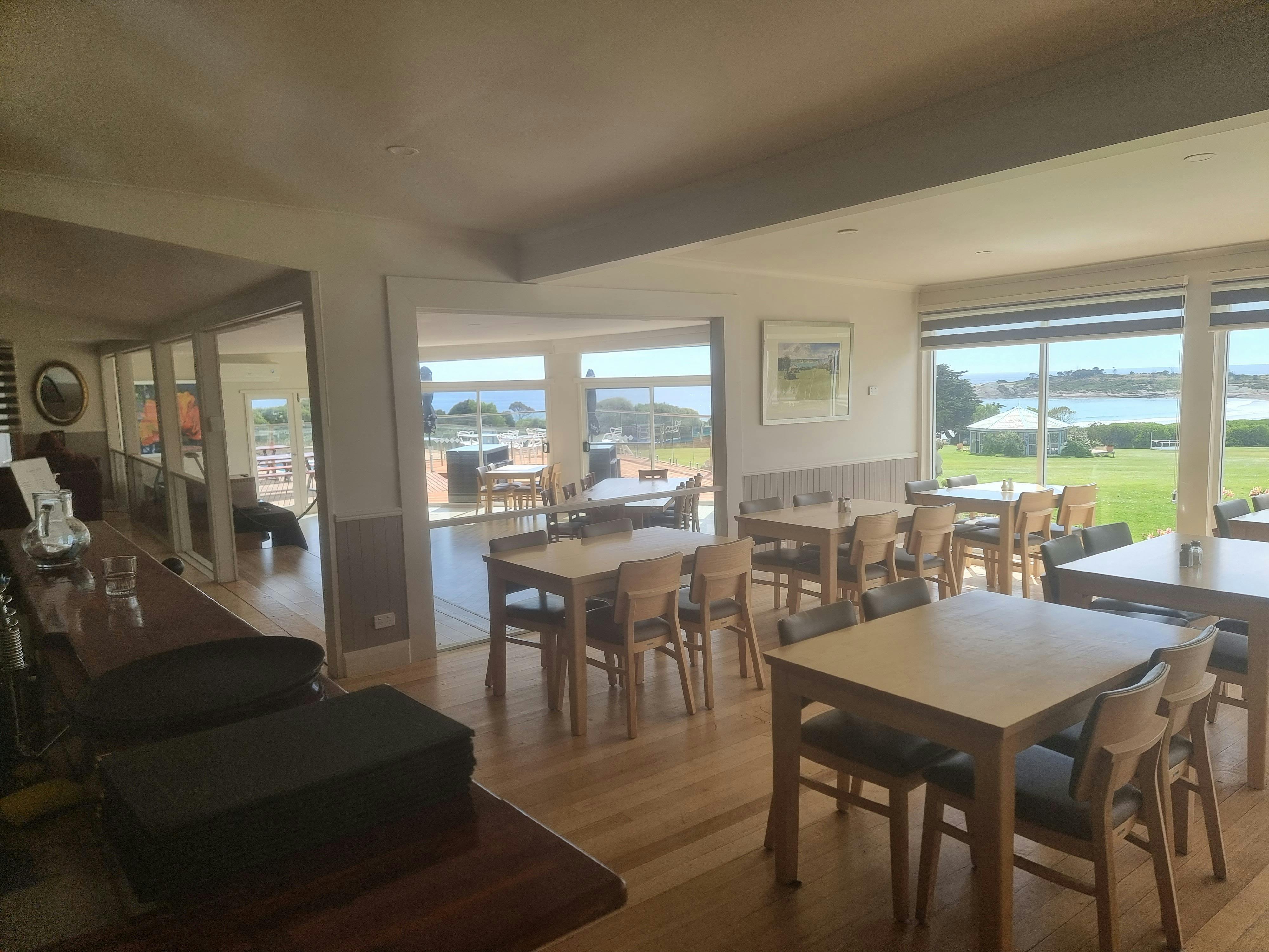 Restaurant view 2
