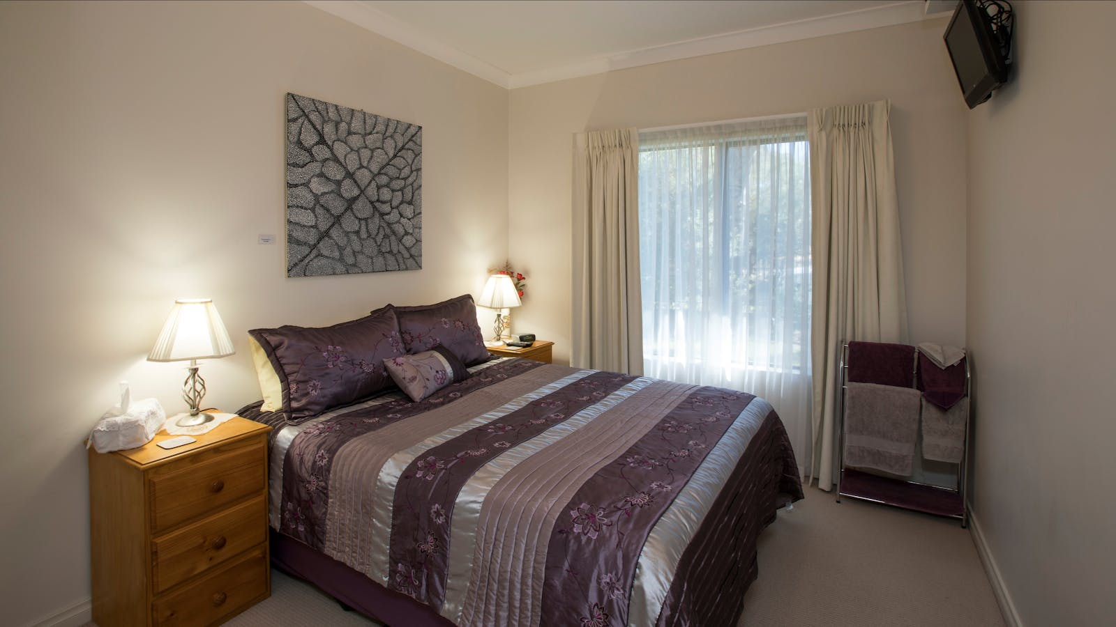 Queen Bedroom 2 Main House