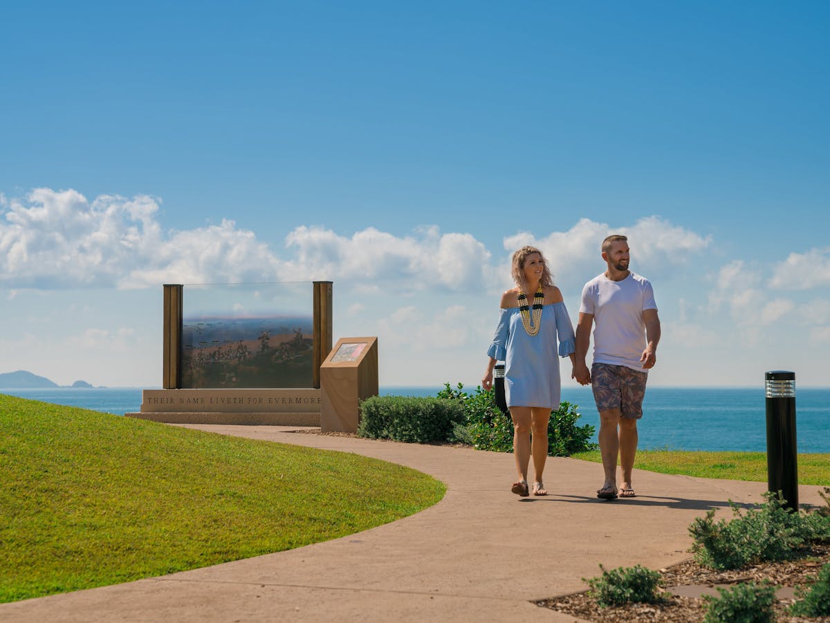 couple, beach, romance, emu park, anzac memorial, couple, beach, romance, emu park, anzac memorial,
