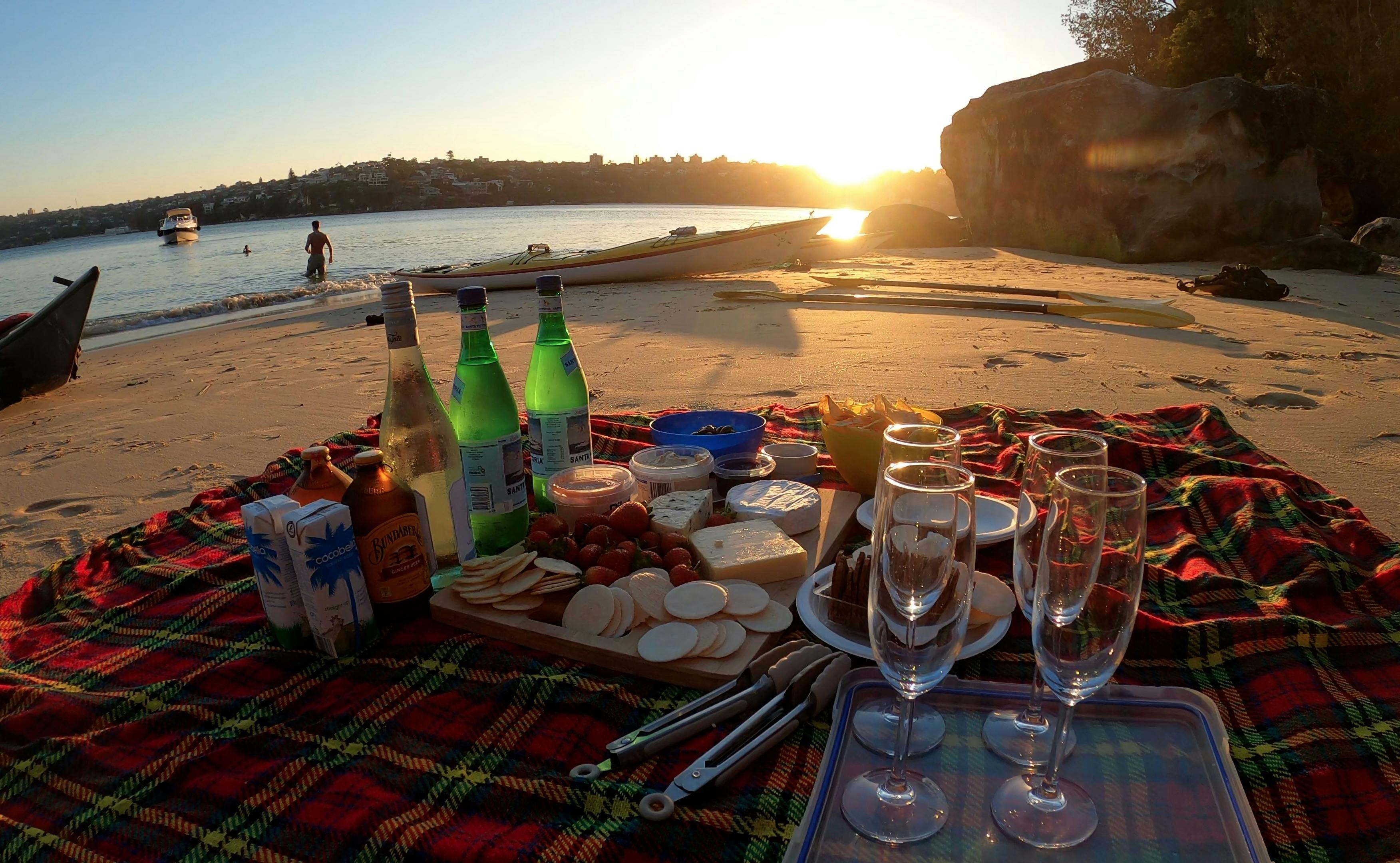 Special 'Sundowner' Guided Kayaking Tours -'The Sundowner'