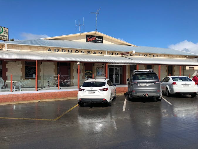 Ardrossan Hotel Motel