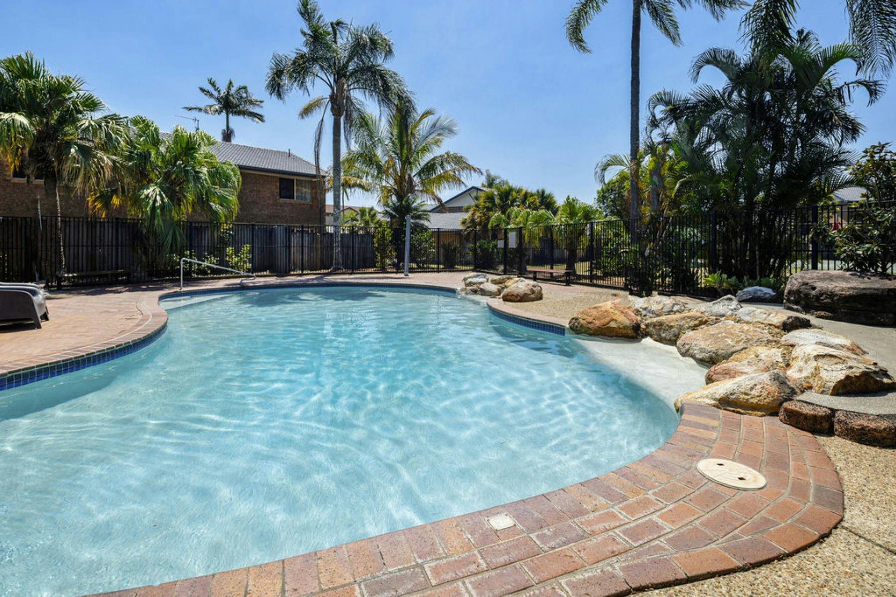 END OF SUMMER 10% DIRECT BOOKING DISCOUNT