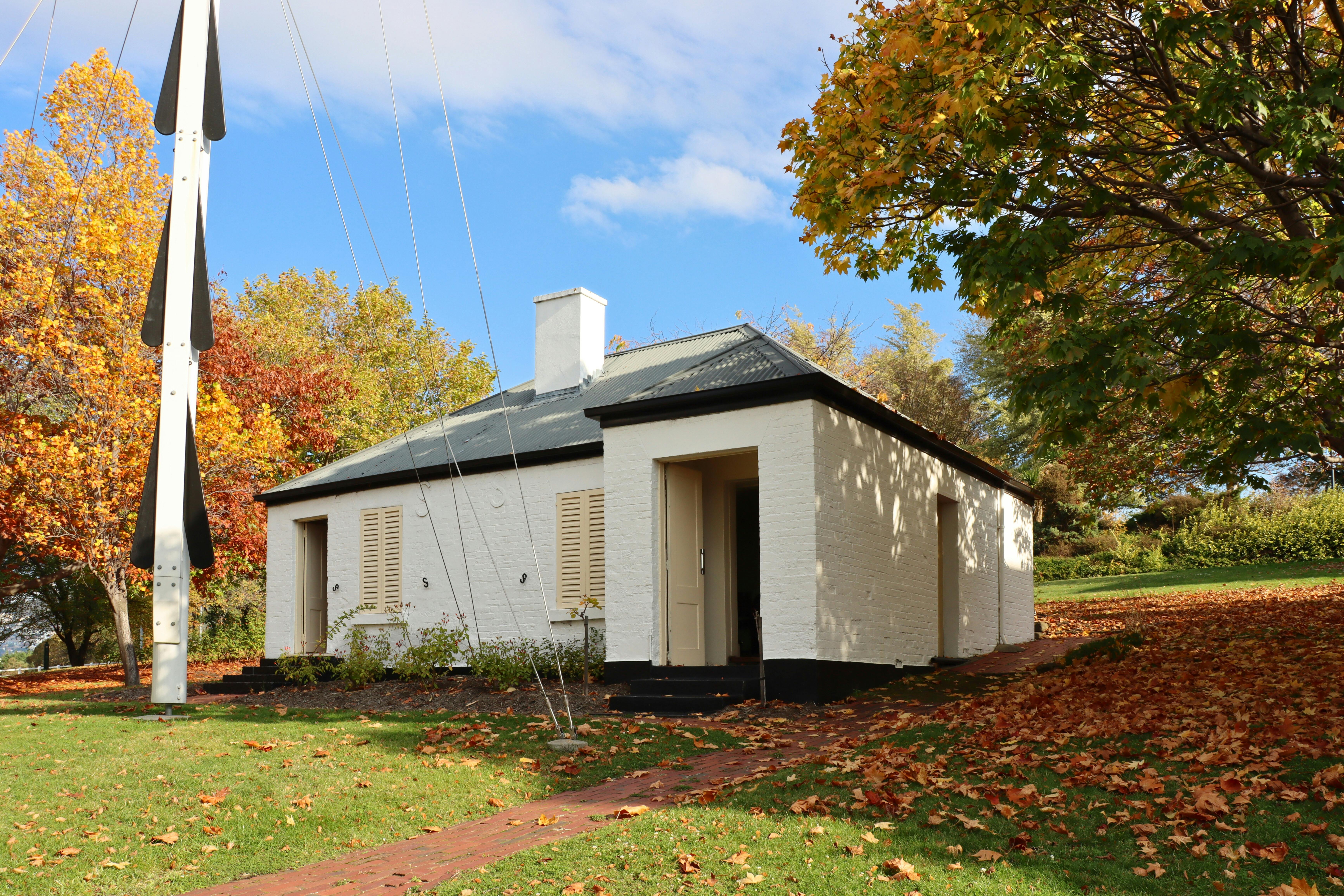 Semaphore Cottage Battery Point