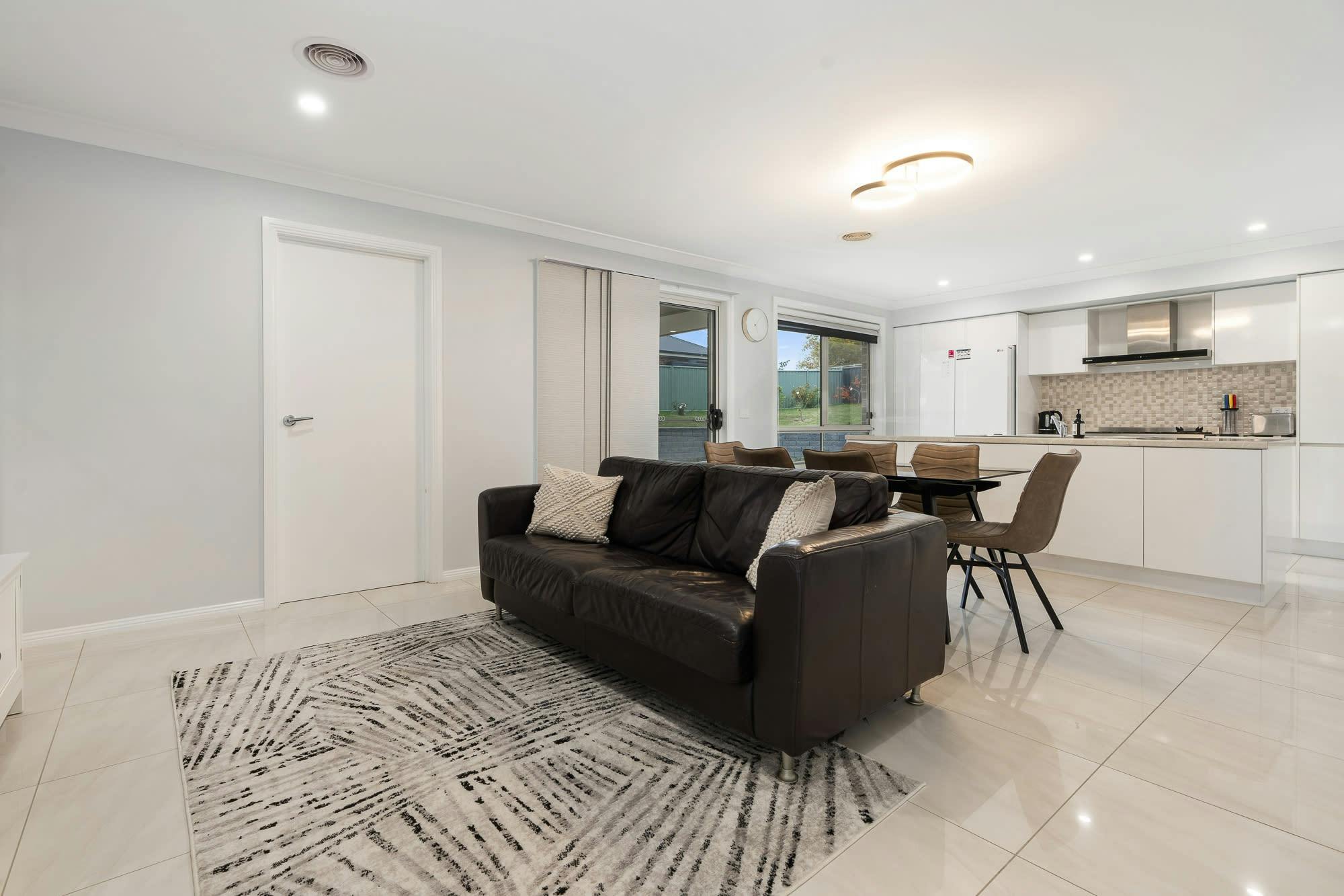 라운지 식탁 주방