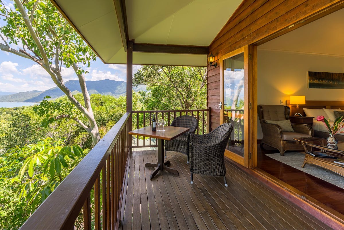 Private balcony to enjoy the mountain and ocean views