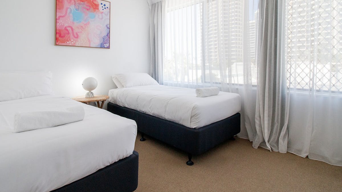 3 Bedroom unit in Surfers Paradise - second bedroom