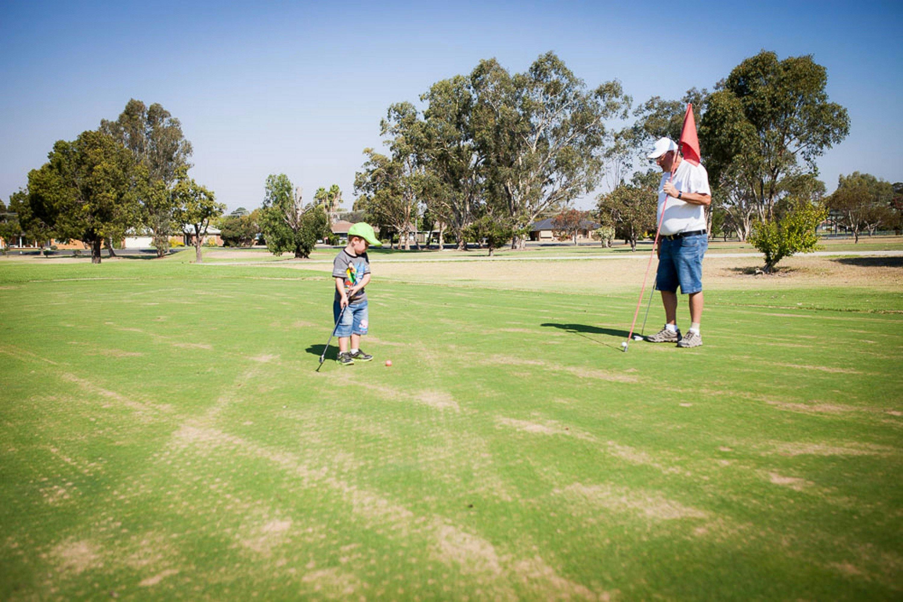 Cootamundra Country Club NSW Holidays & Things to Do