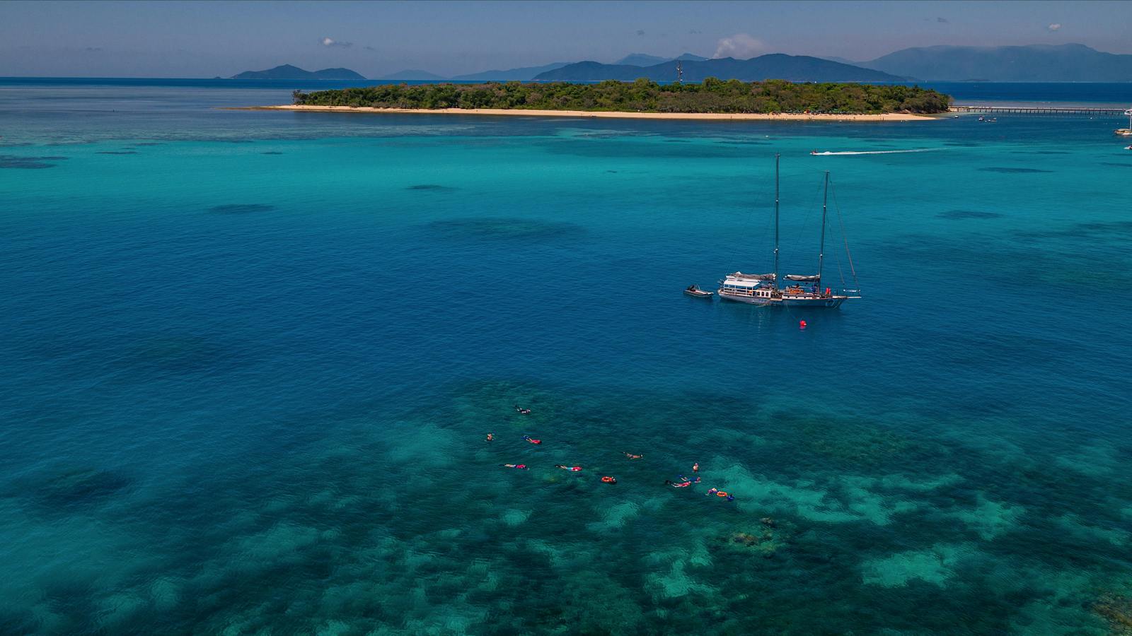 Ocean Free's private GBR mooring