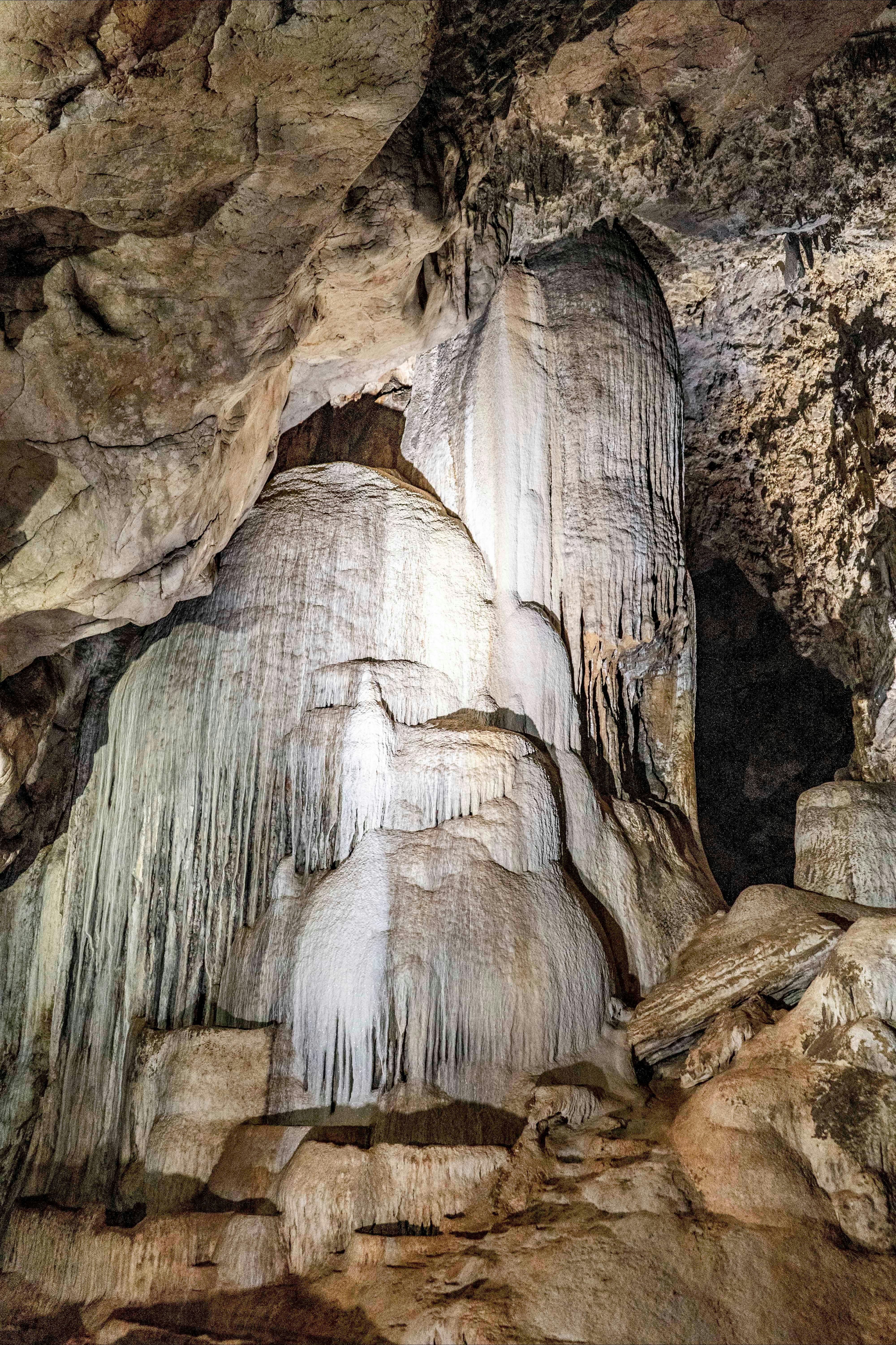 Wellington Caves - DRC