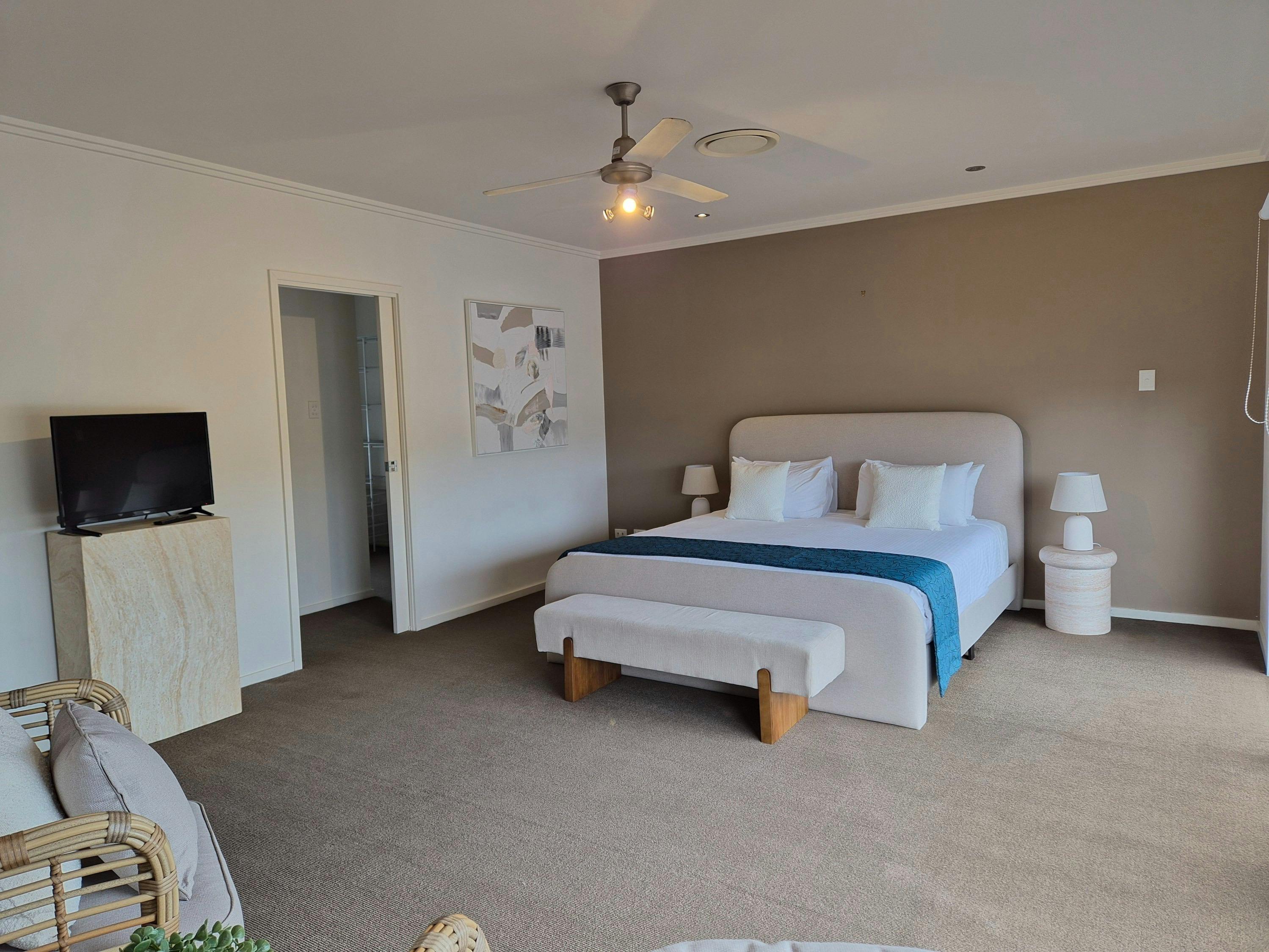 4 Bedroom Executive Villa