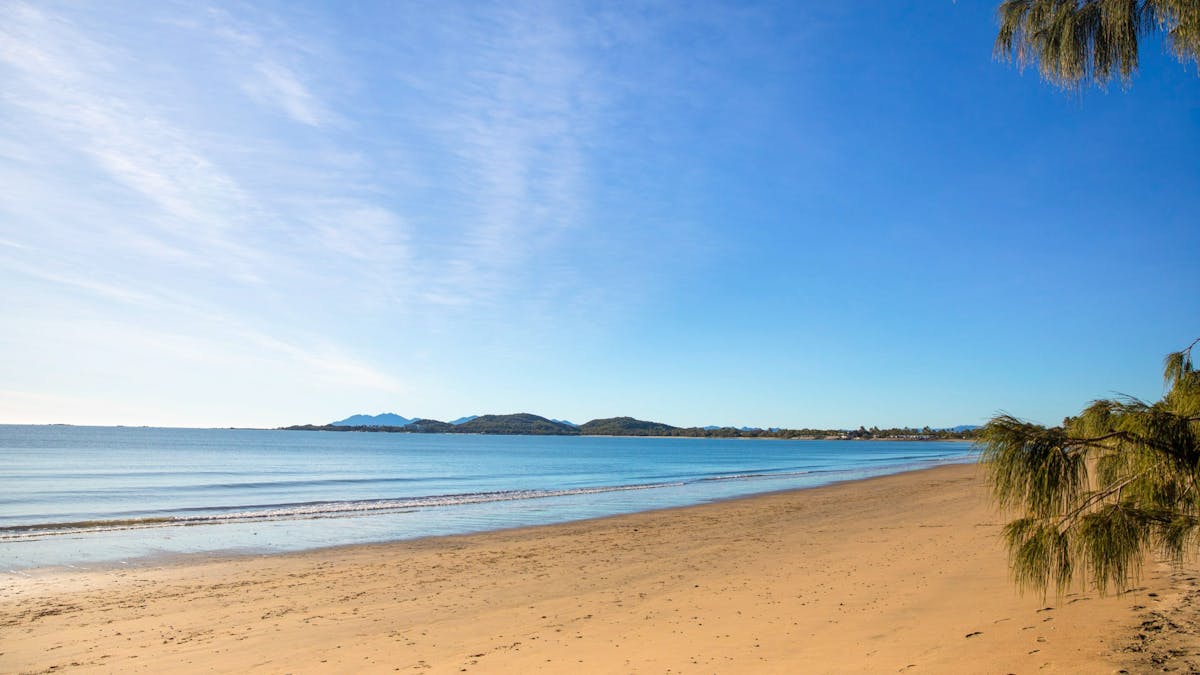 Queens Beach - Bowen