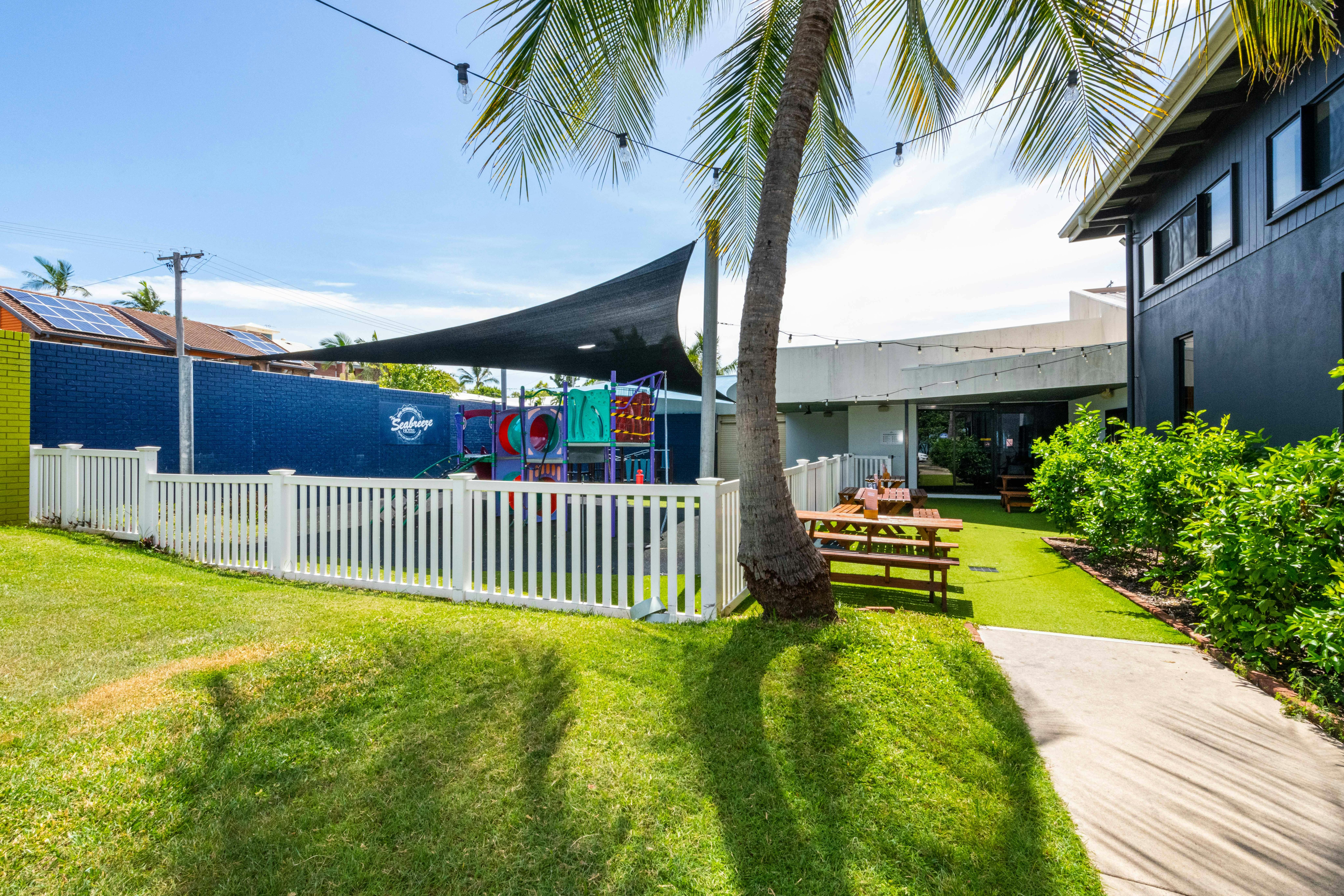 Seabreeze Hotel