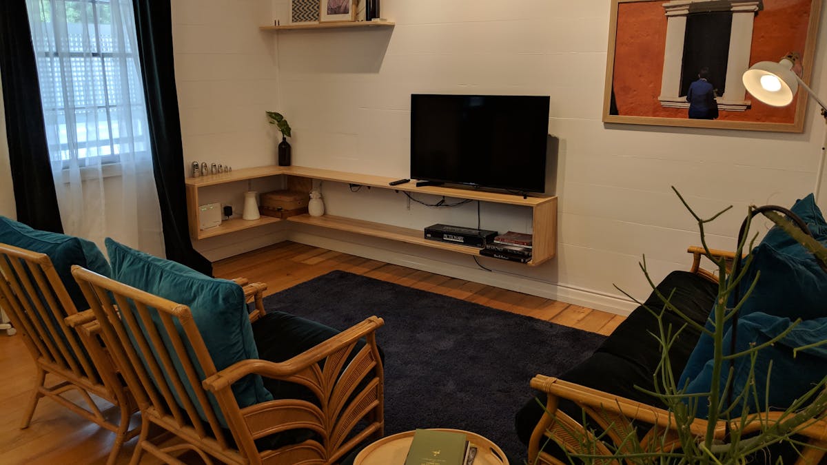 Lounge Ipswich Accommodation Lounge Ipswich Accommodation