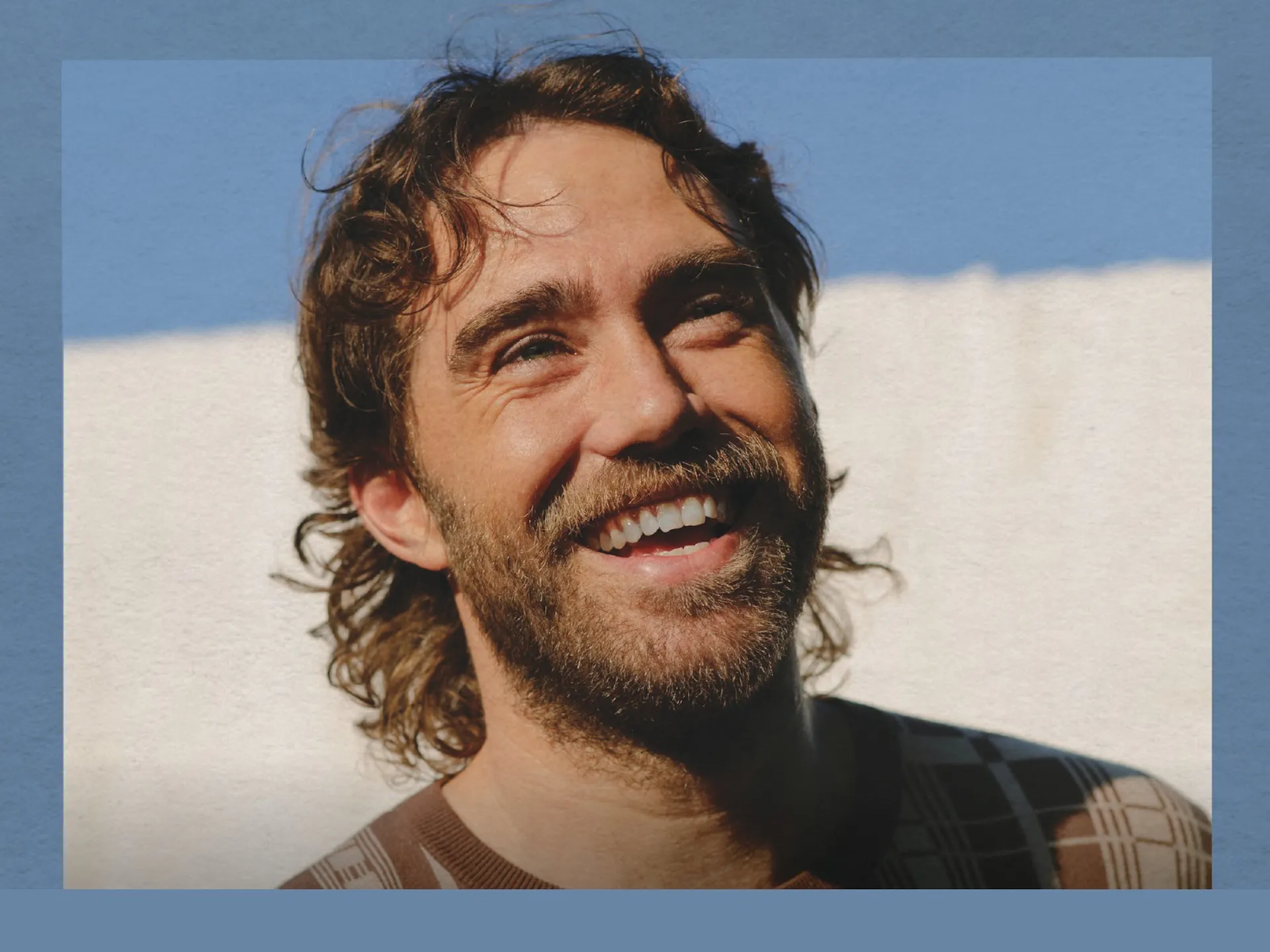 Photo of musician Matt Corby