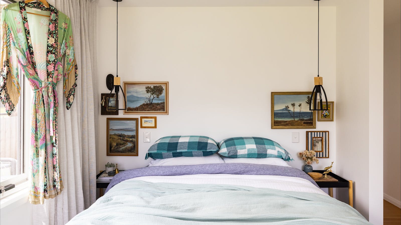 Bedroom 1 with Ensuite and Window seat