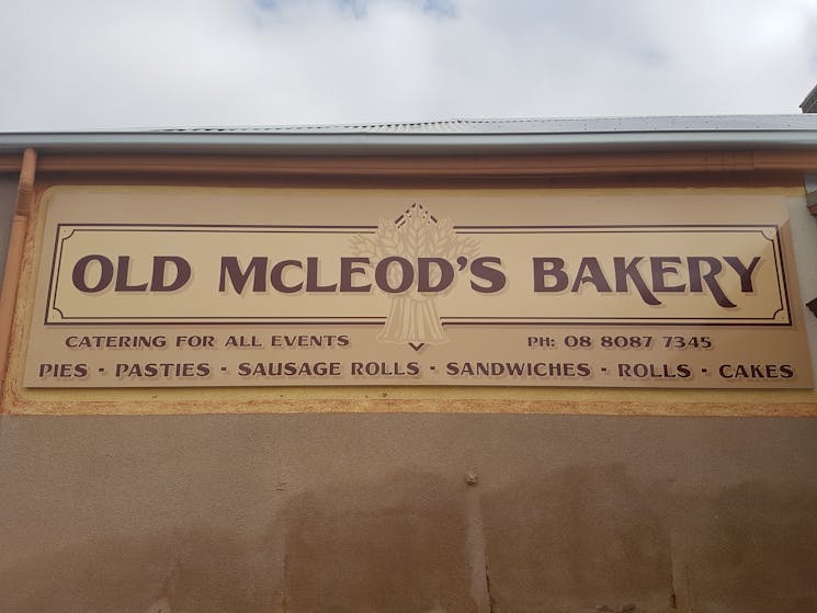 SIGN OF BAKERY