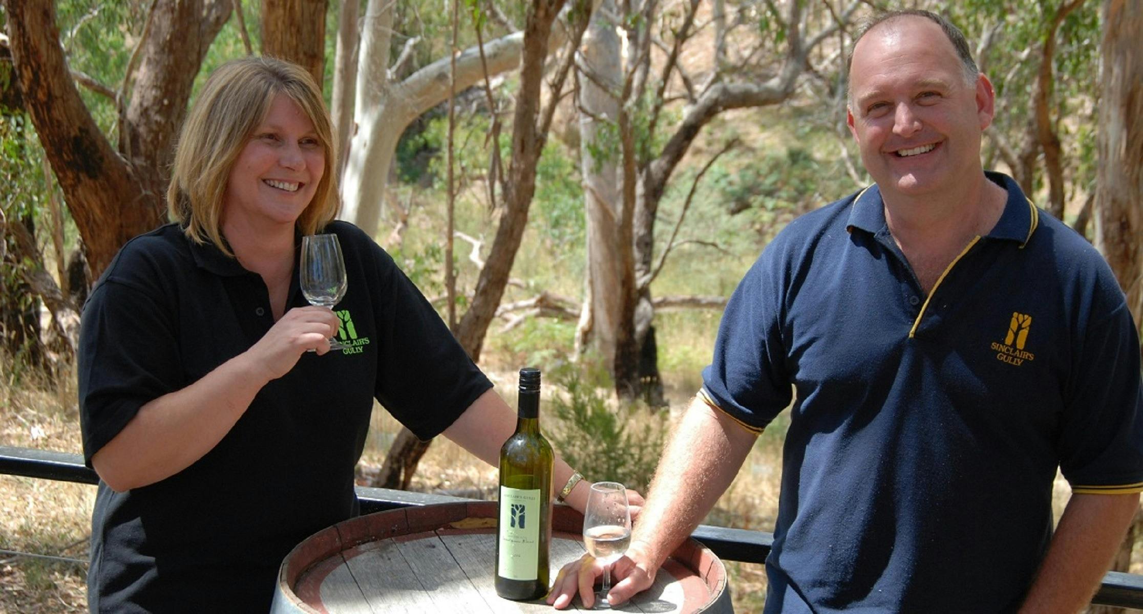 Acoustic Sundays with Mike Pounsett @ Sinclairs Gully