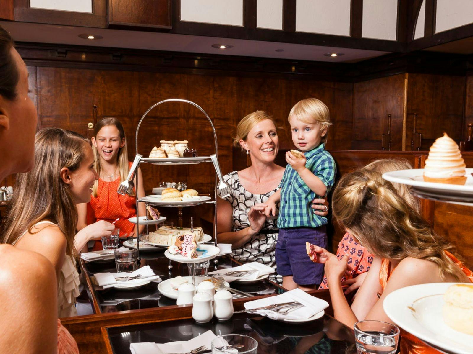 Celebrating Shingle Inn Mother's Day