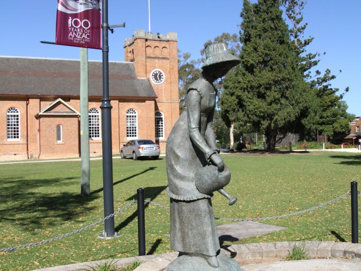 Elizabeth Macquarie Statue Mawson Park Campbelltown