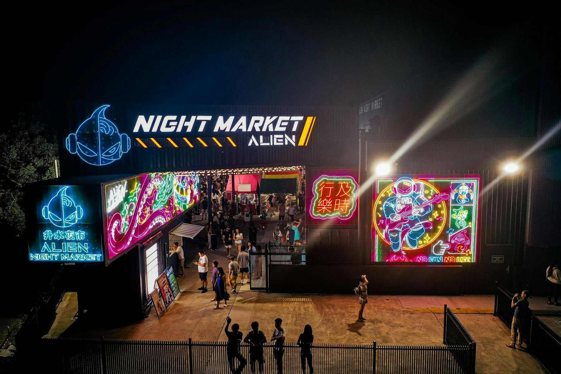 Alien Night Market