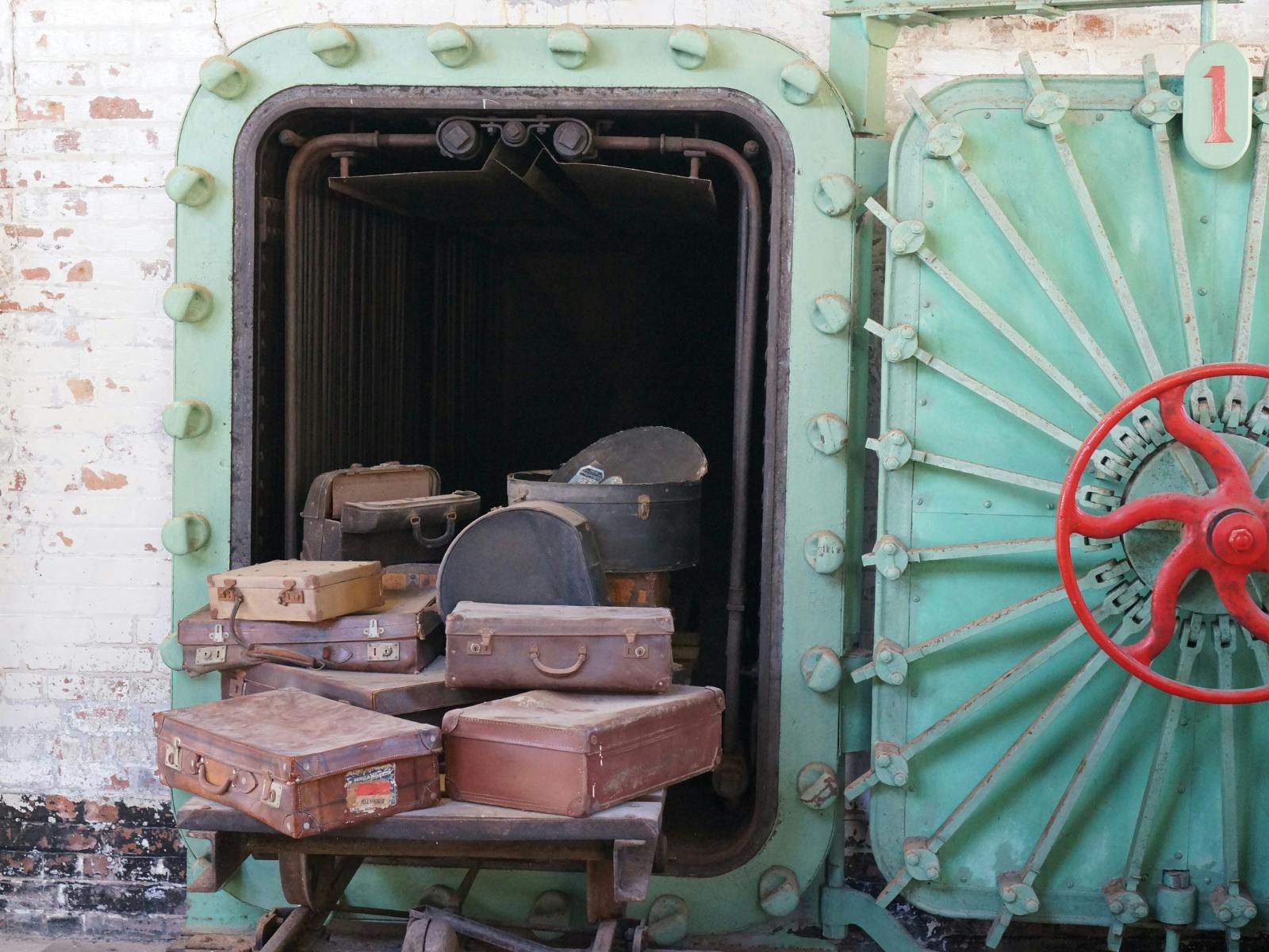 隔离区漫步历史之旅