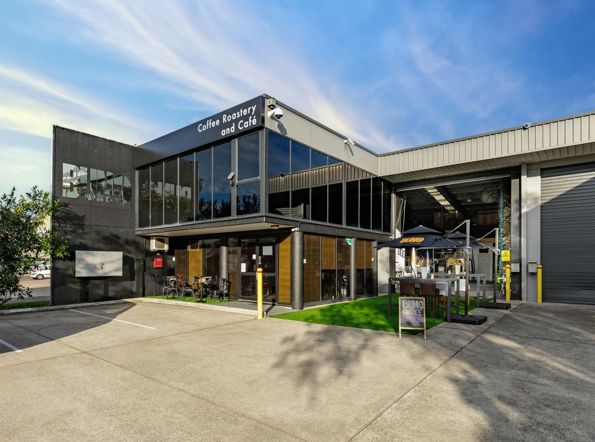 Buno Coffee Roasters and cafe