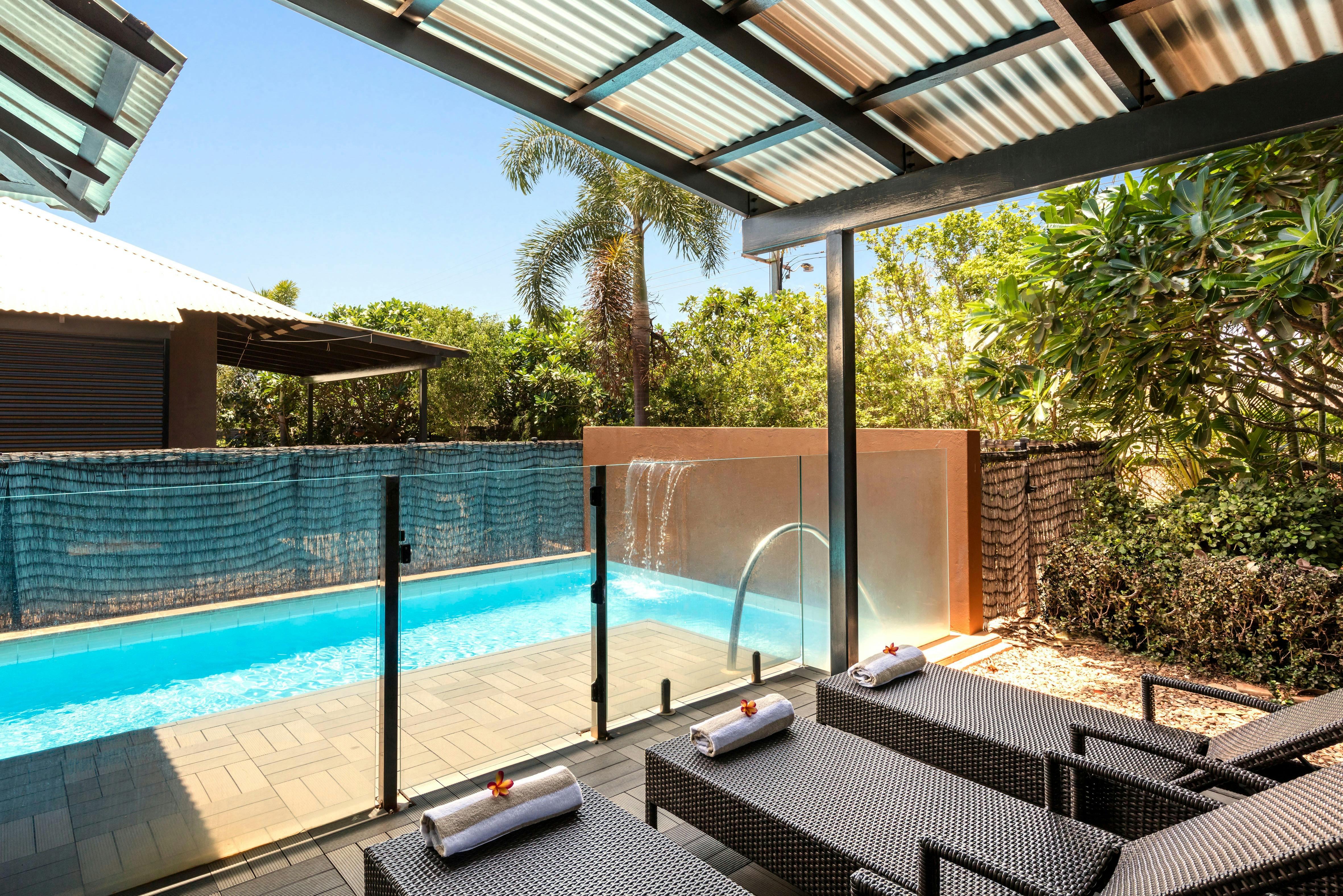 3 Bedroom Plunge