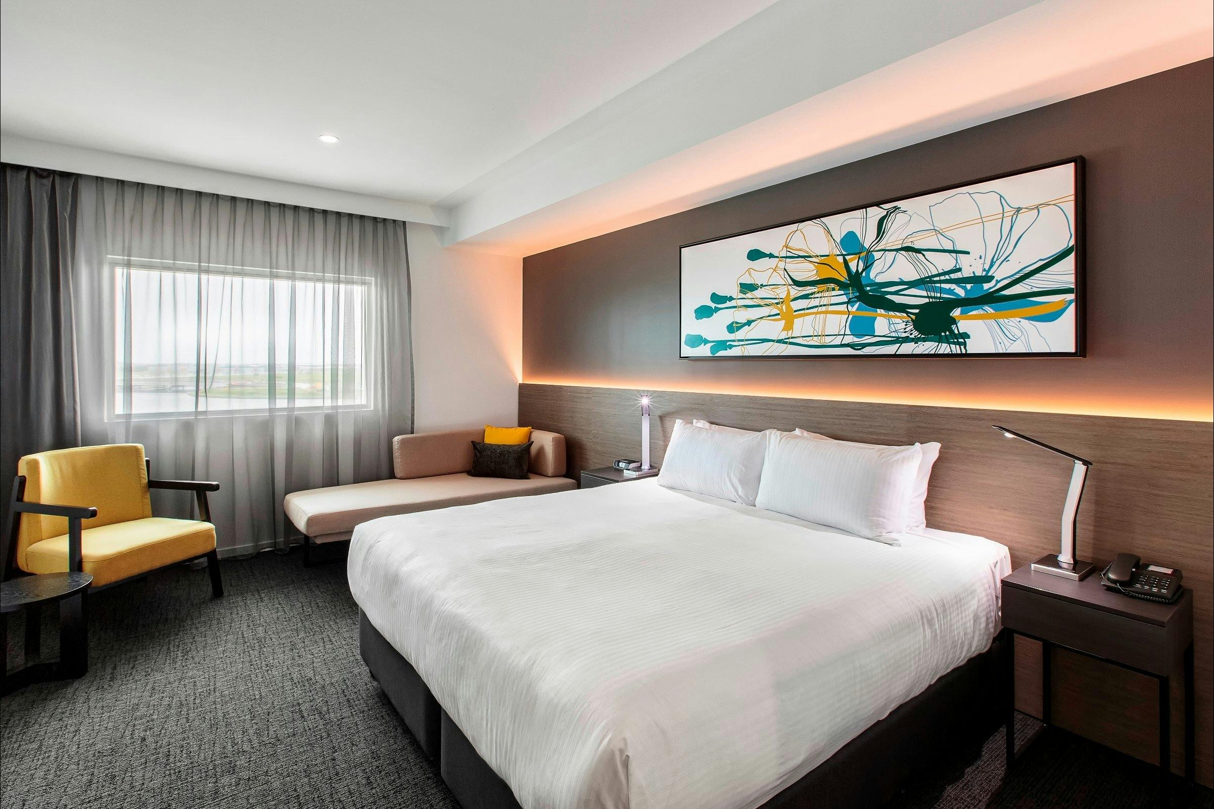 Fantastic Beds and 100% blackout curtains!