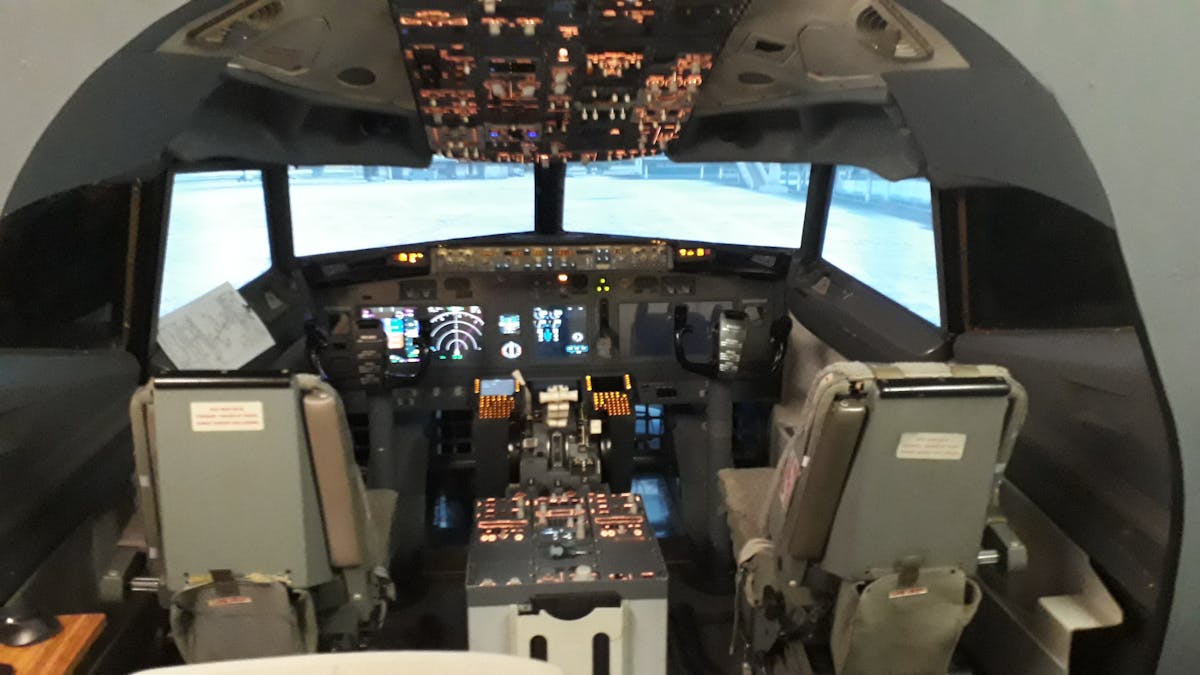 B737 flight simulator Sydney B737 flight simulator Sydney