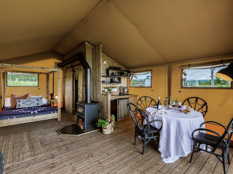 Relax and disconnect in total luxury