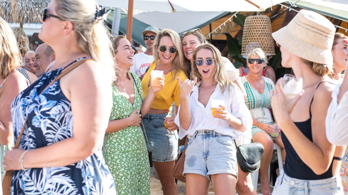 Noosa beach bar