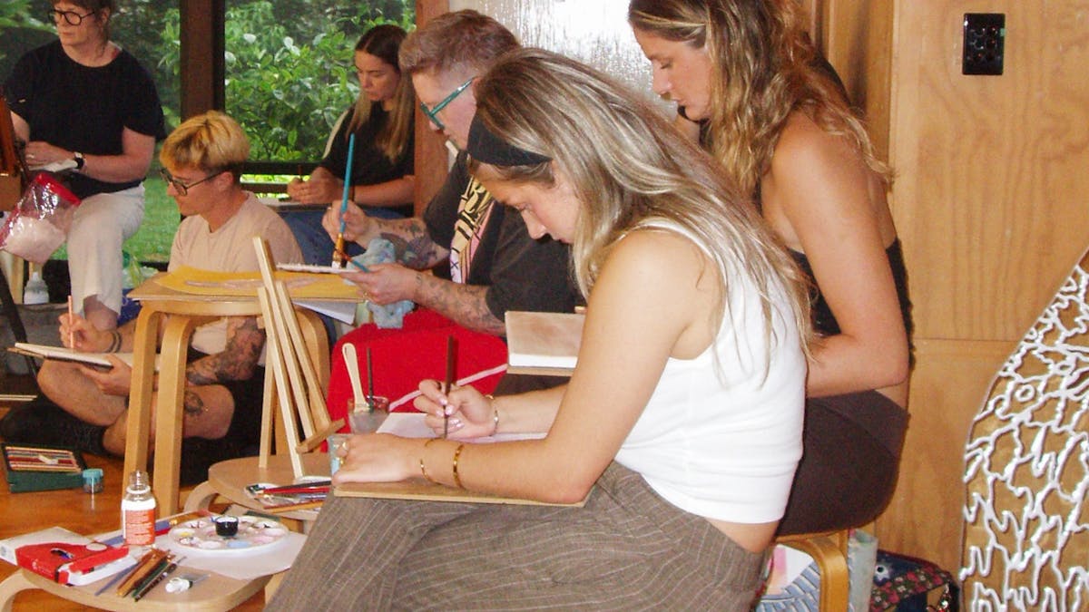 Group of people life drawing