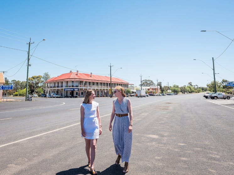 Trundle Hotel Street View