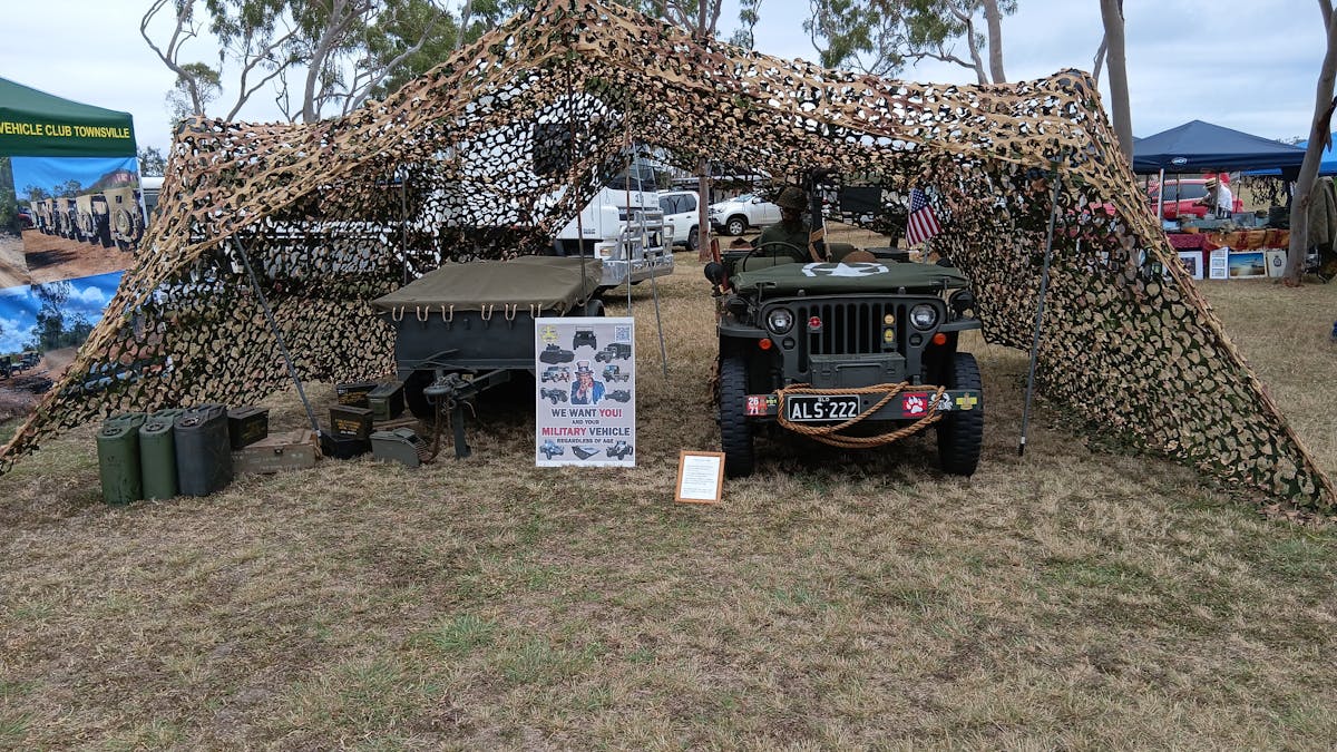 Jeep display