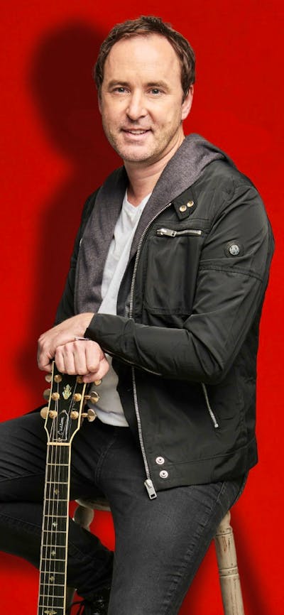 Professional photoshot of Damien Leith.