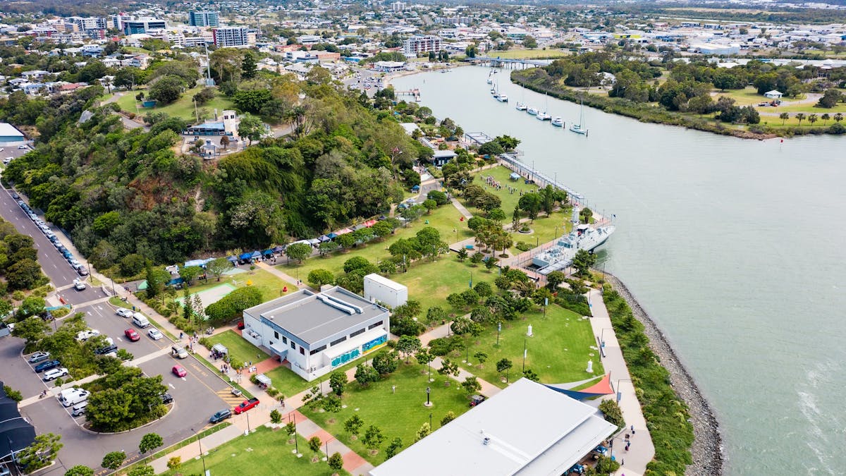 East Shores Parklands - Auckland Point, ariel of Cruise Terminal, Auckland house and green parklands East Shores Parklands - Auckland Point, ariel of Cruise Terminal, Auckland house and green parklands