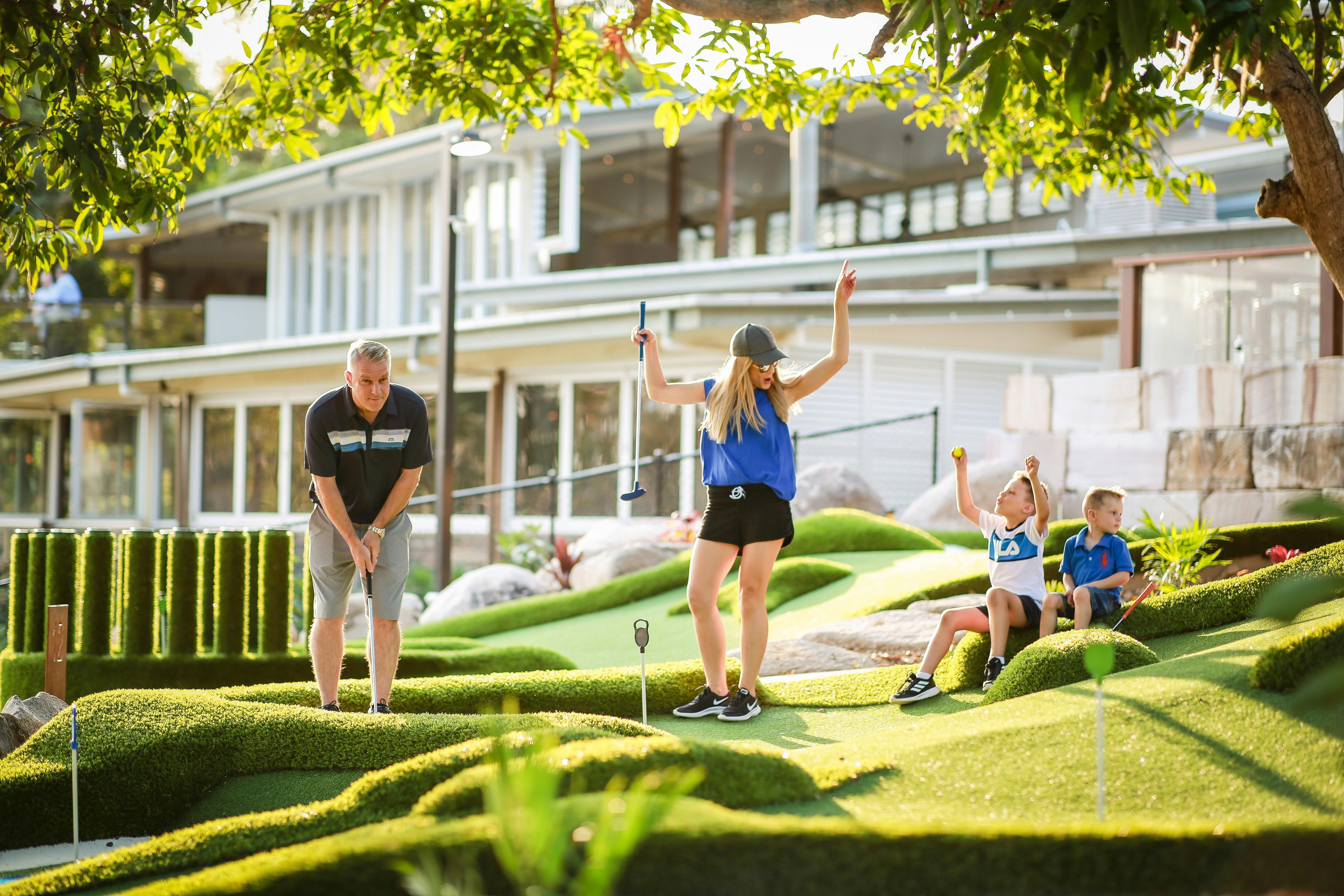 St Lucia Mini Golf