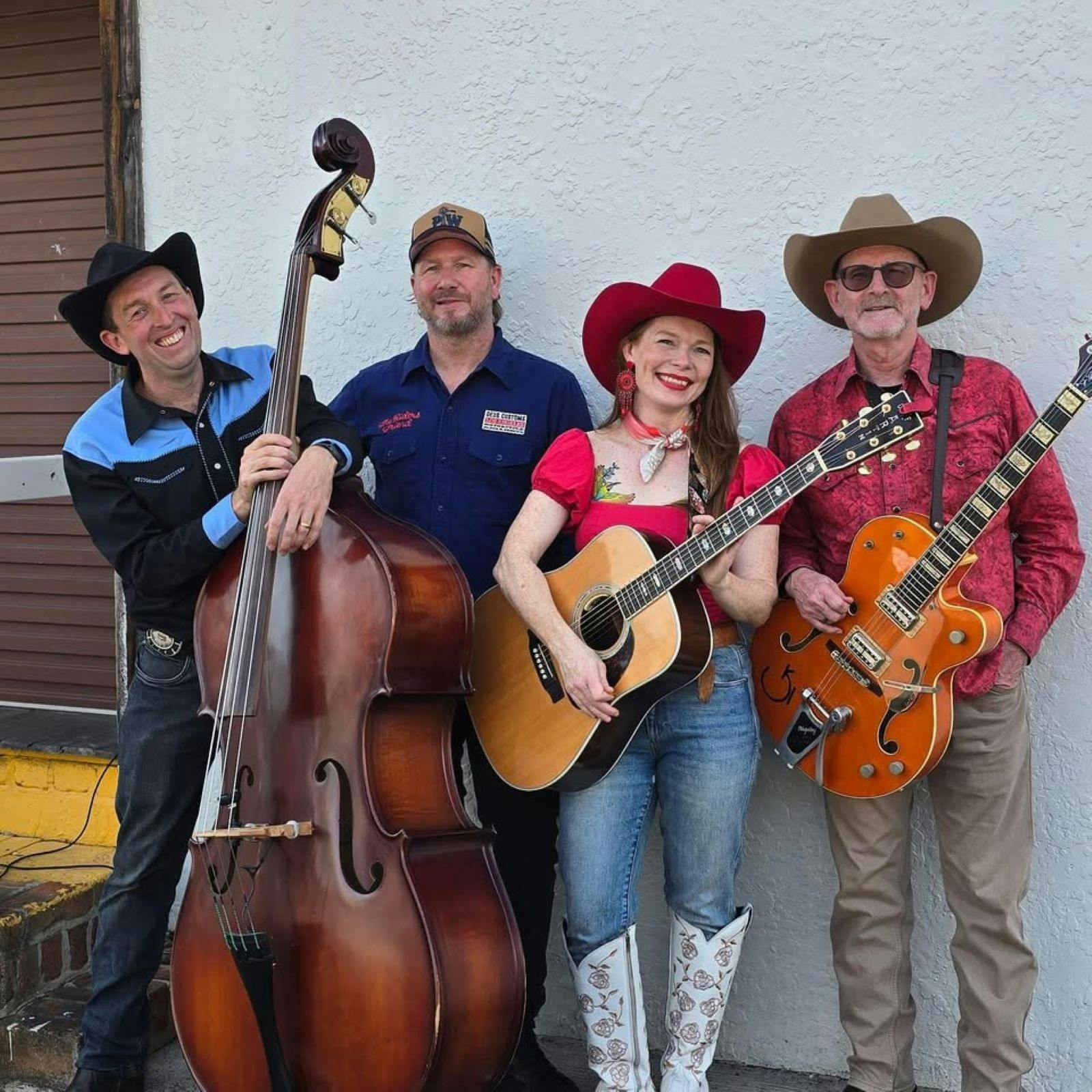 Miss Jolene & the Jinx live at Yazzbar