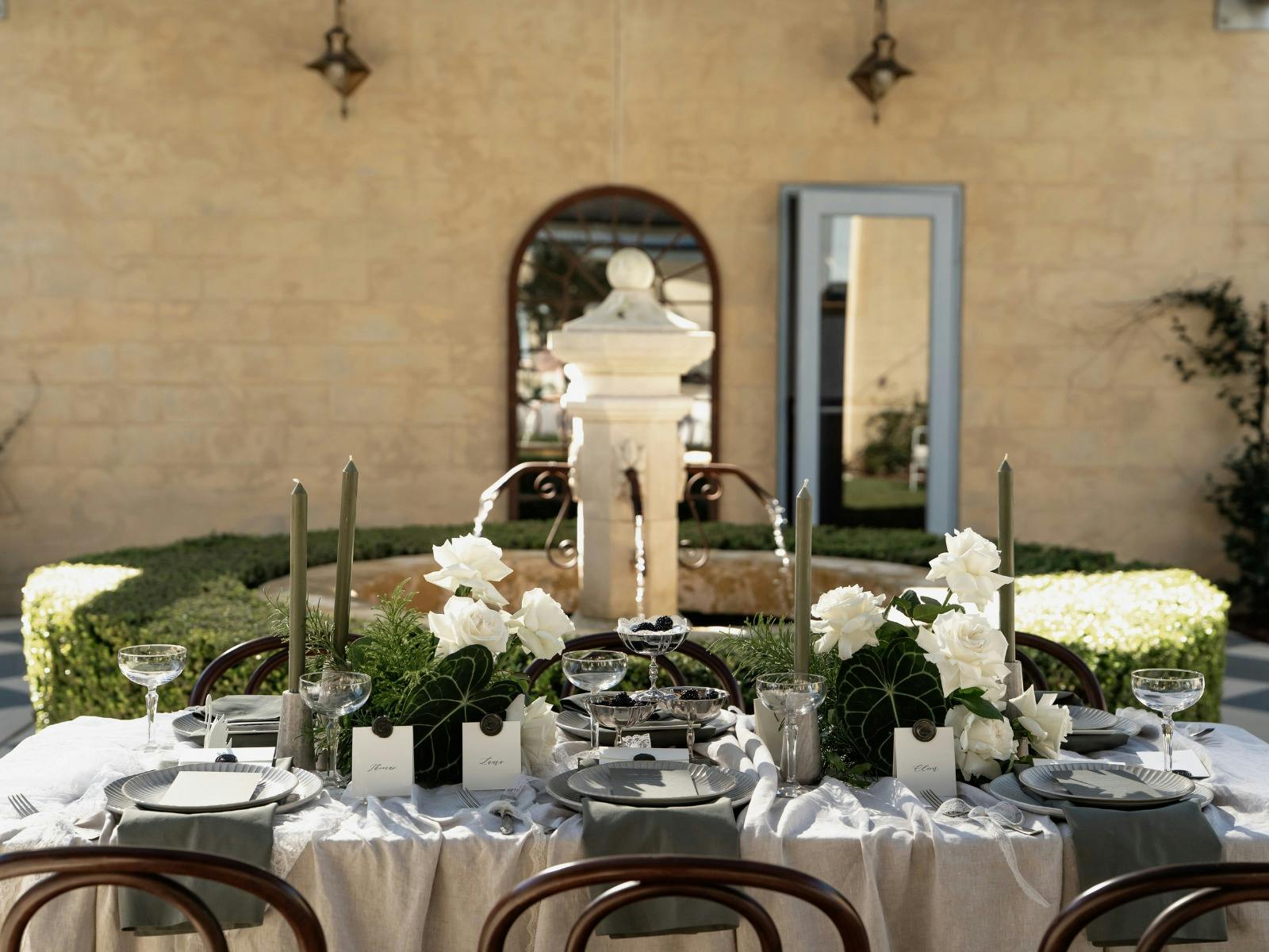 A Dinner In The Piazza