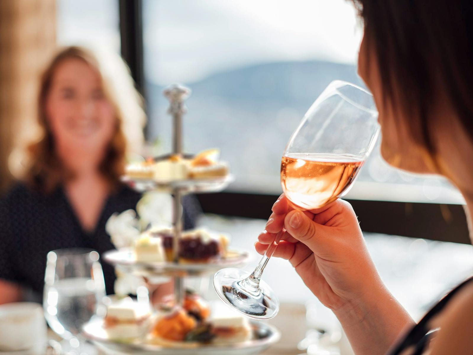 wrest point, hobart casino, wrest point casino, point revolving restaurant, high tea hobart