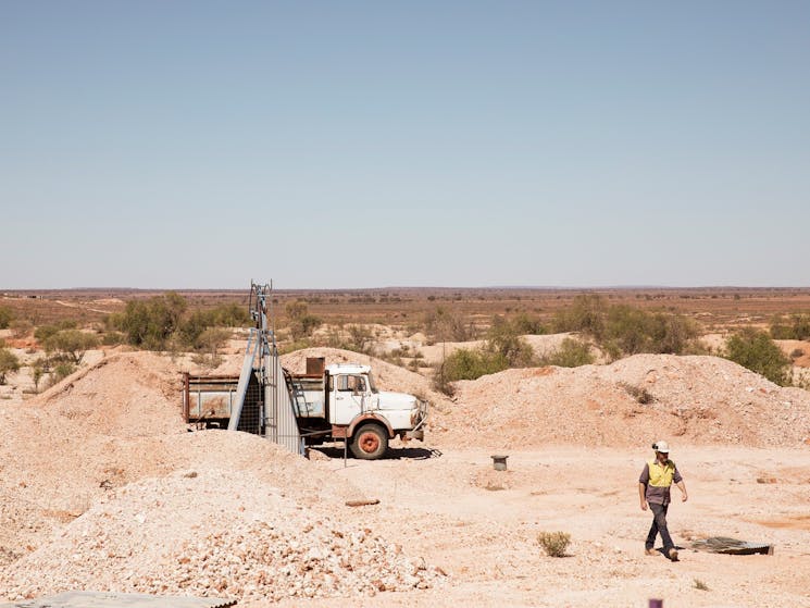 Red Earth Opal Mine Tour